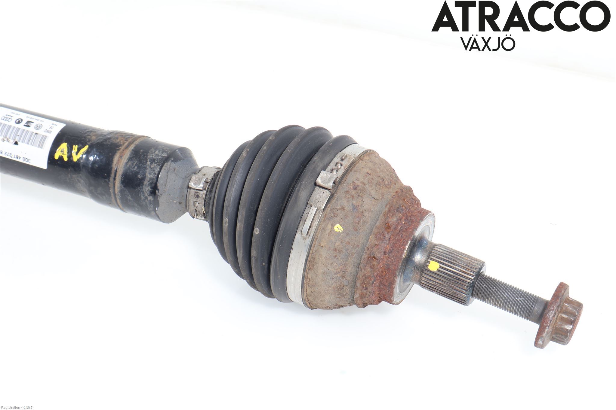 Volkswagen VW PASSAT 15-19 Drivaxel Fram Höger