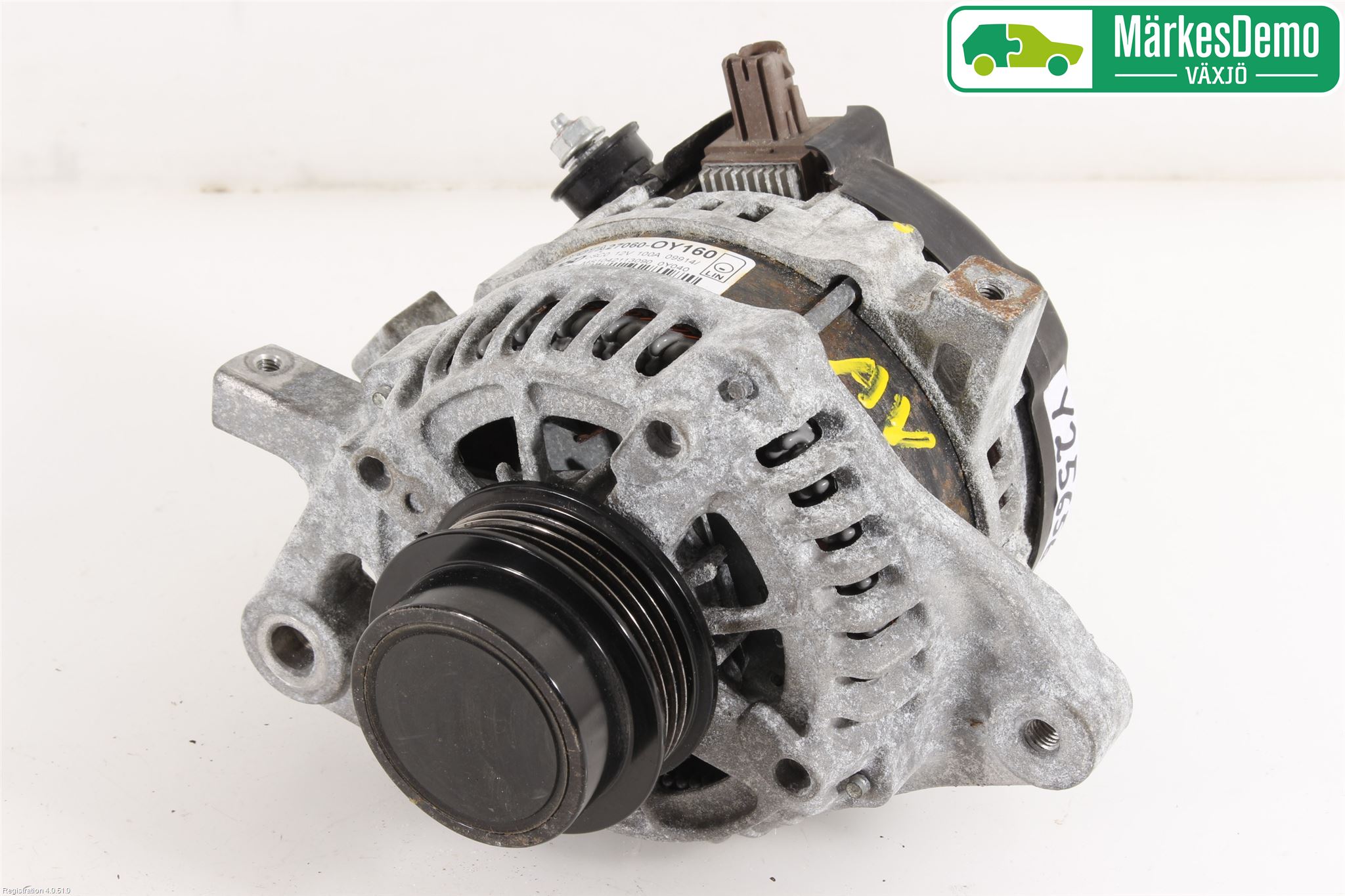 Toyota YARIS XP130 12-14 Generator