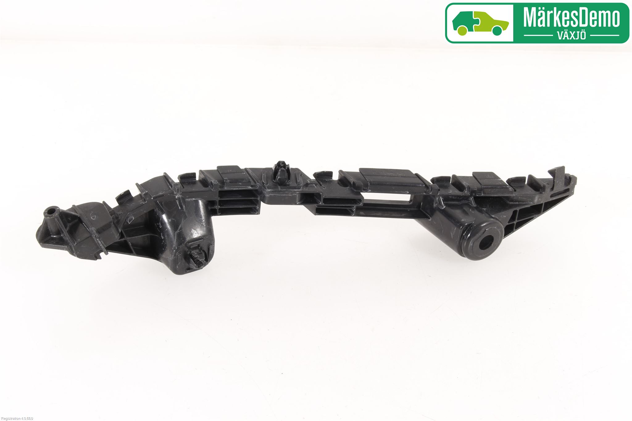 Suzuki SWIFT 17-24 Stötfångarfäste Fram Vä