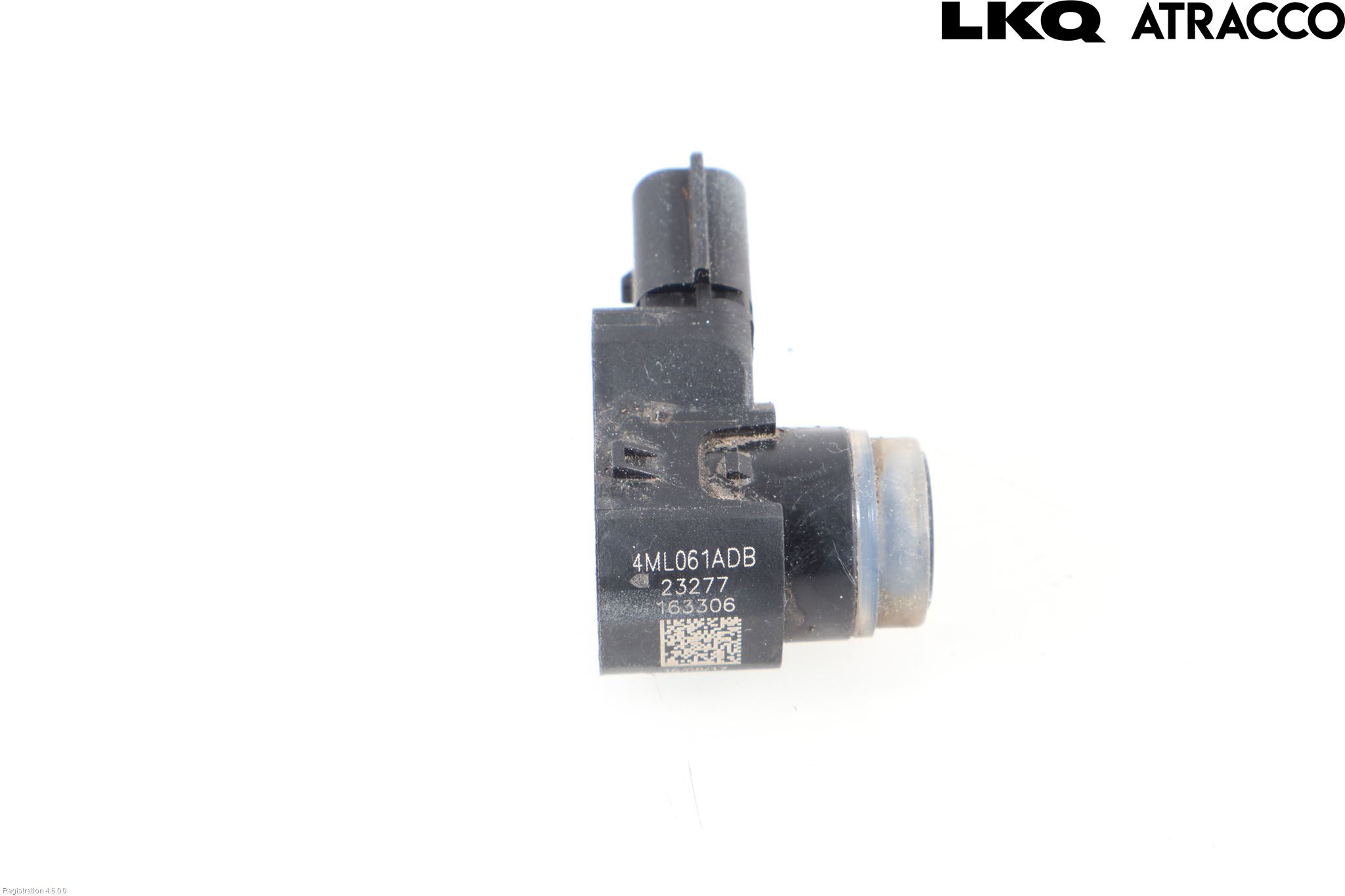 Toyota AVENSIS 16-18 Parkeringshjälp Frontsensor