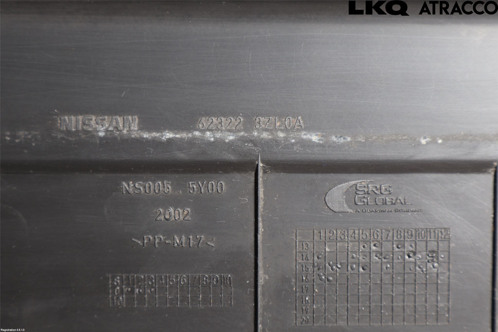 Nissan PULSAR Täckplast Front