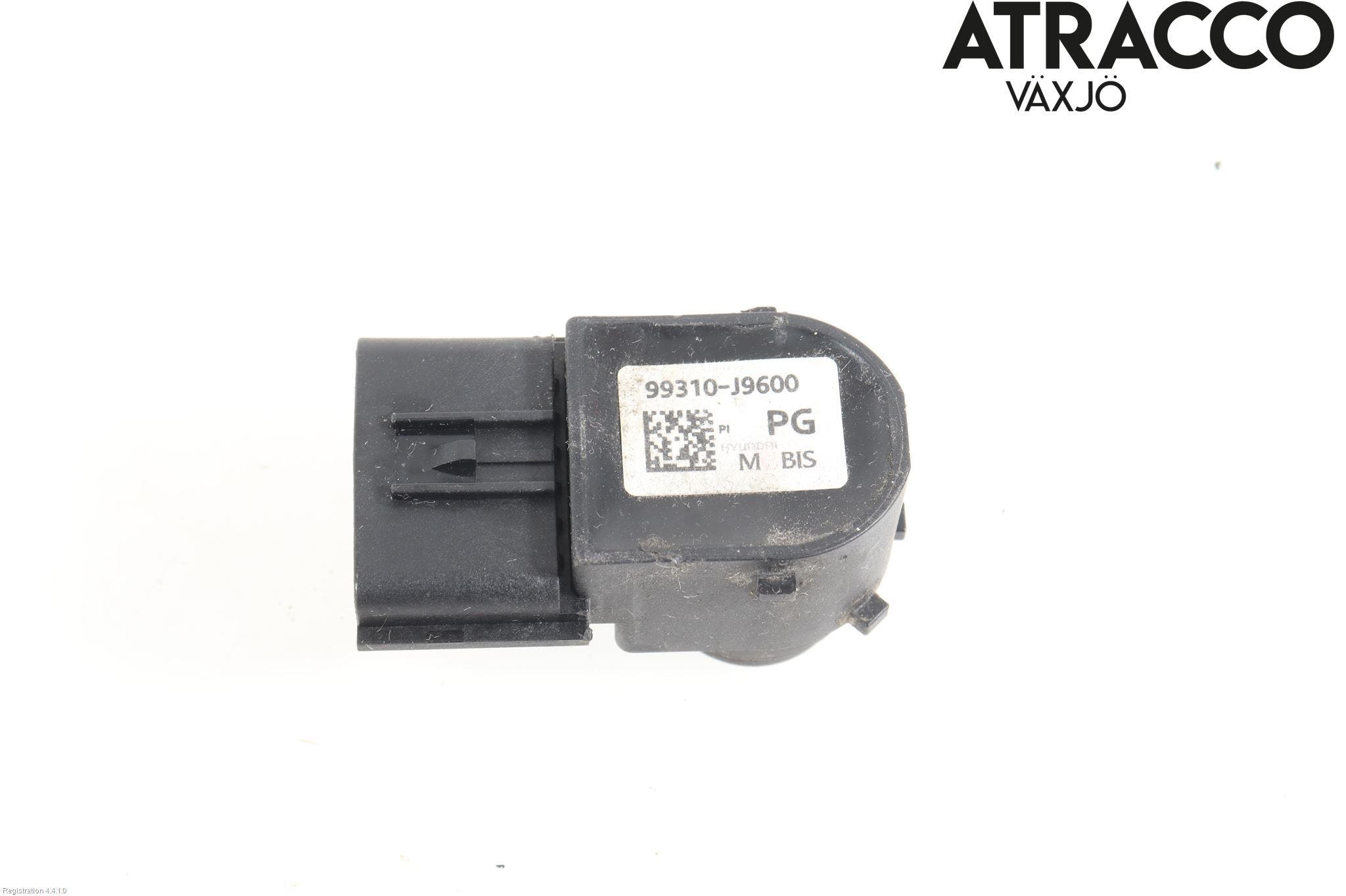 Hyundai KONA/ELECTRIC OS 18-23 Parkeringshjälp Frontsensor