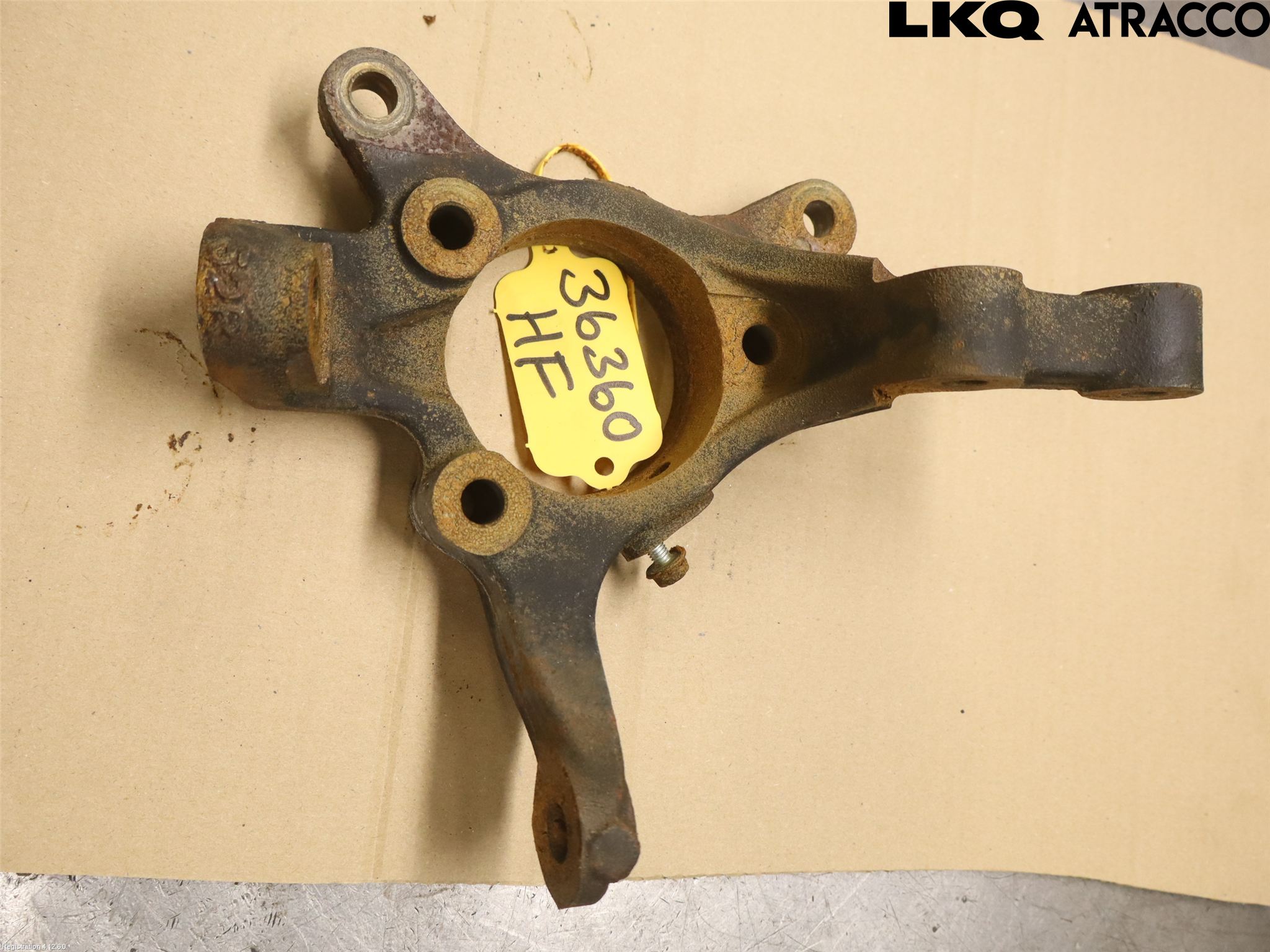 Suzuki SWIFT 17-24 Styrspindel Lagerhus Hö