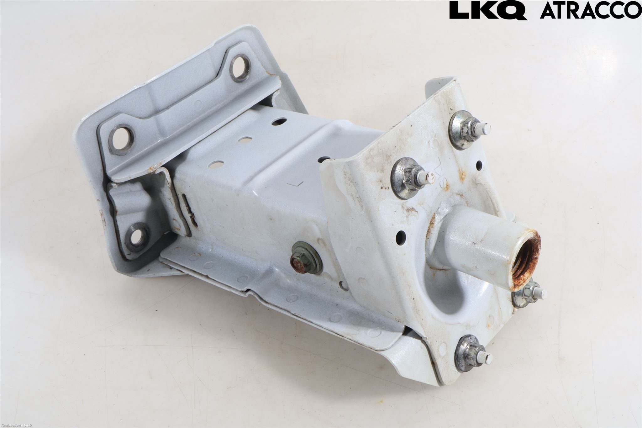 Nissan LEAF 18- Stötfångarbärjärn Fram