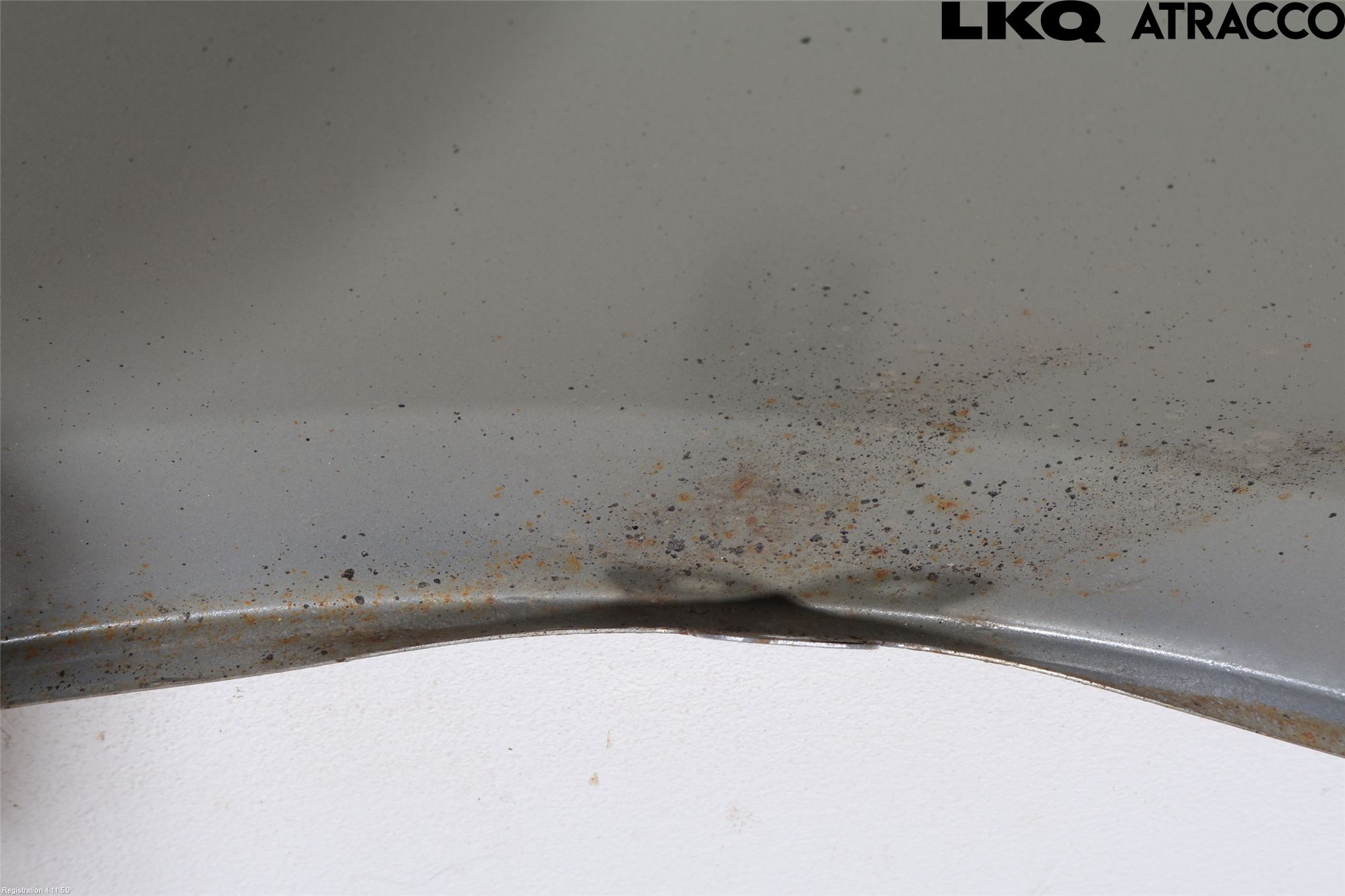 Volkswagen VW CADDY      04-10 Skärm Fram Vänster