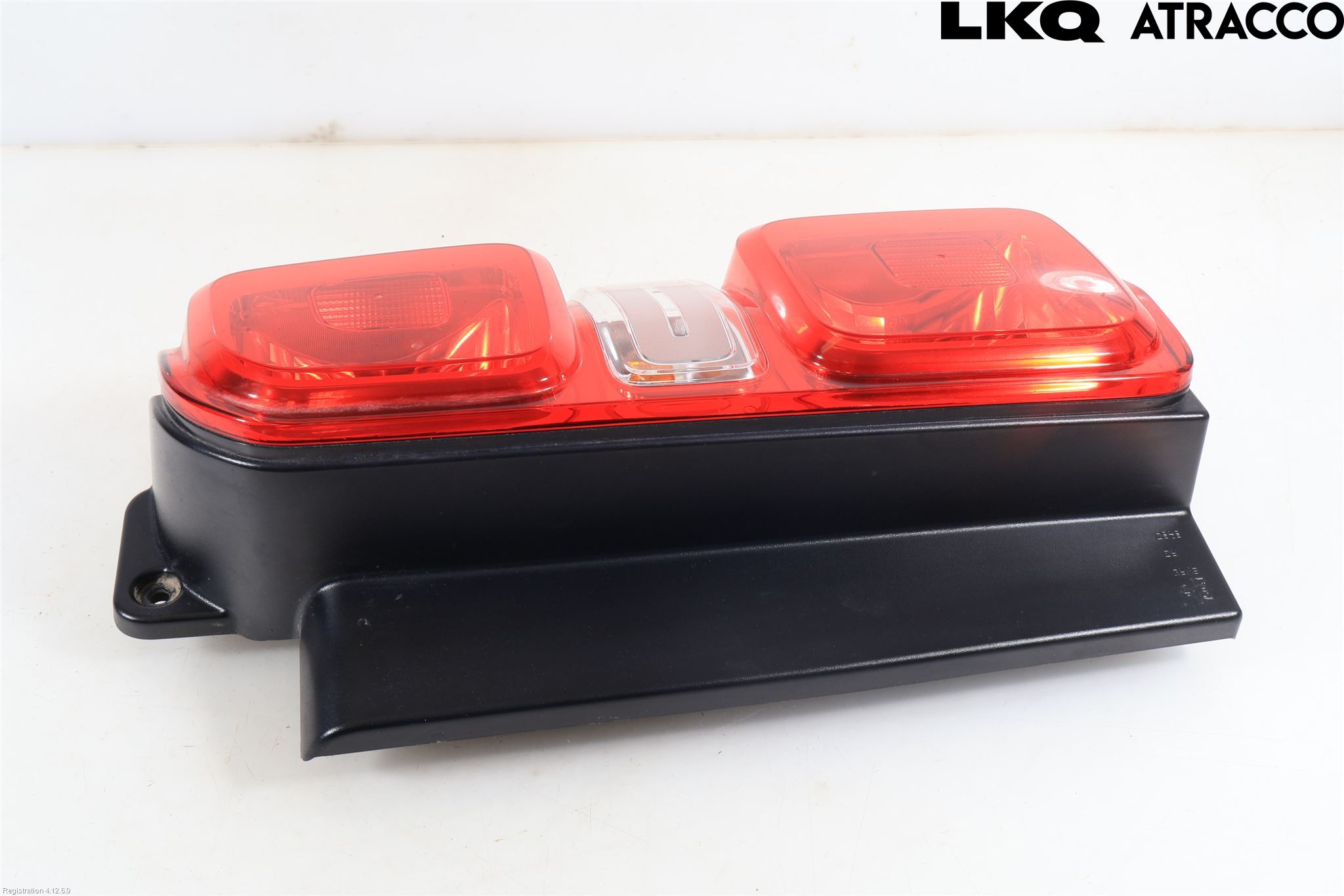 Toyota PROACE II 16- Bakljus Höger