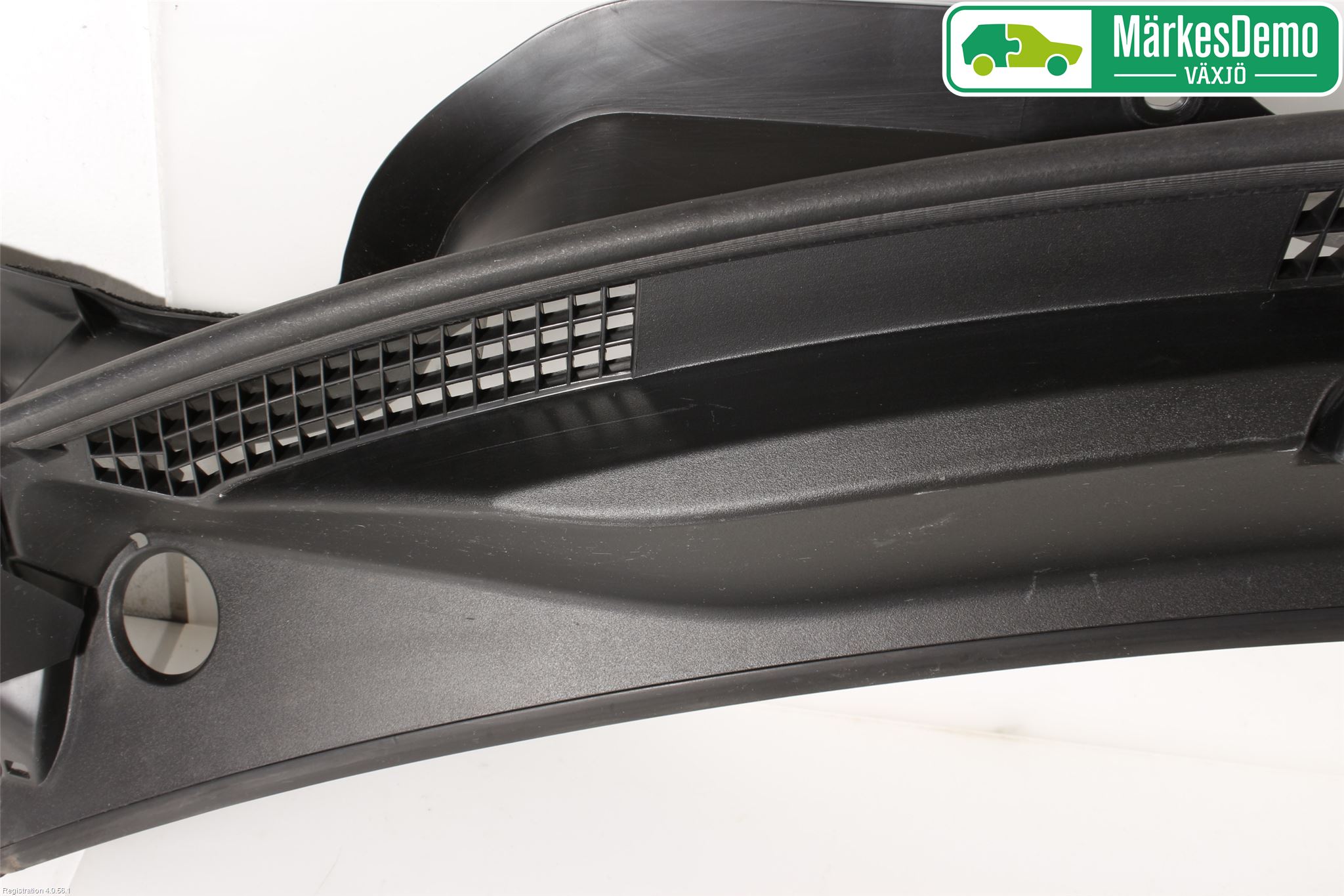 Suzuki SWIFT 17-24 Torpedplåt-Torpedplast