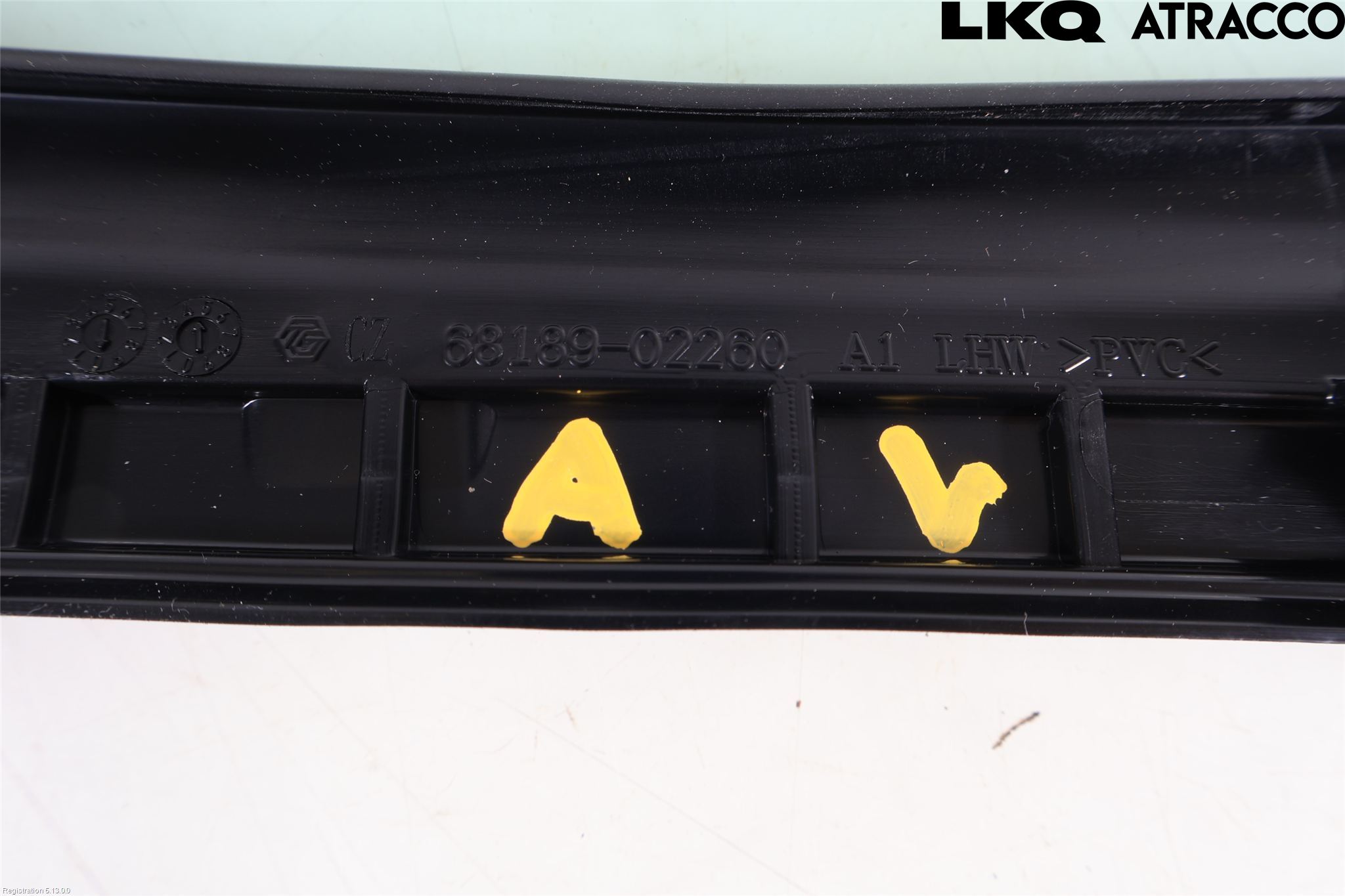 Toyota COROLLA 19- Dörruta Bak Lilla Vä
