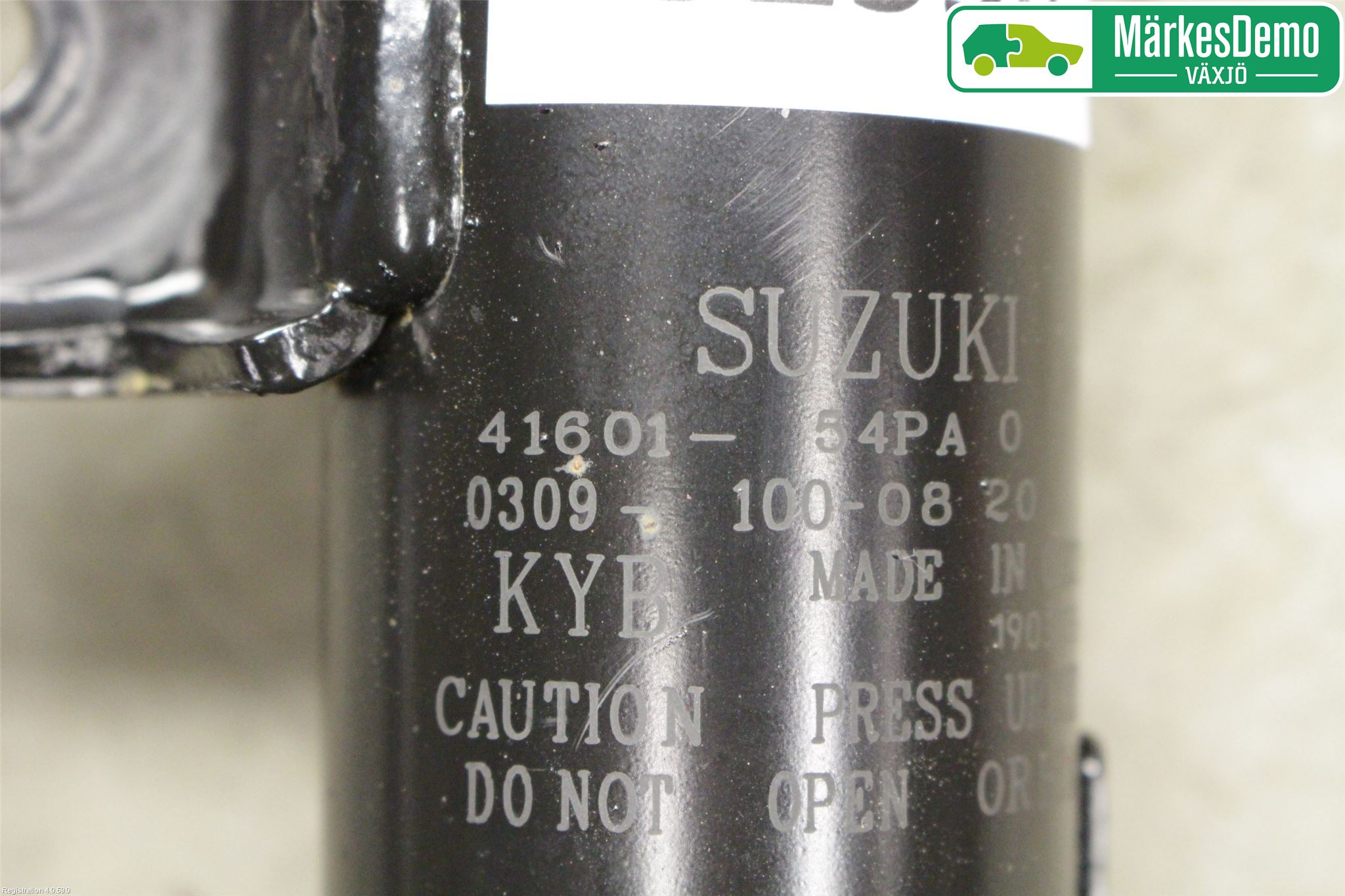 Suzuki VITARA 15- Fjäderben Fram Höger