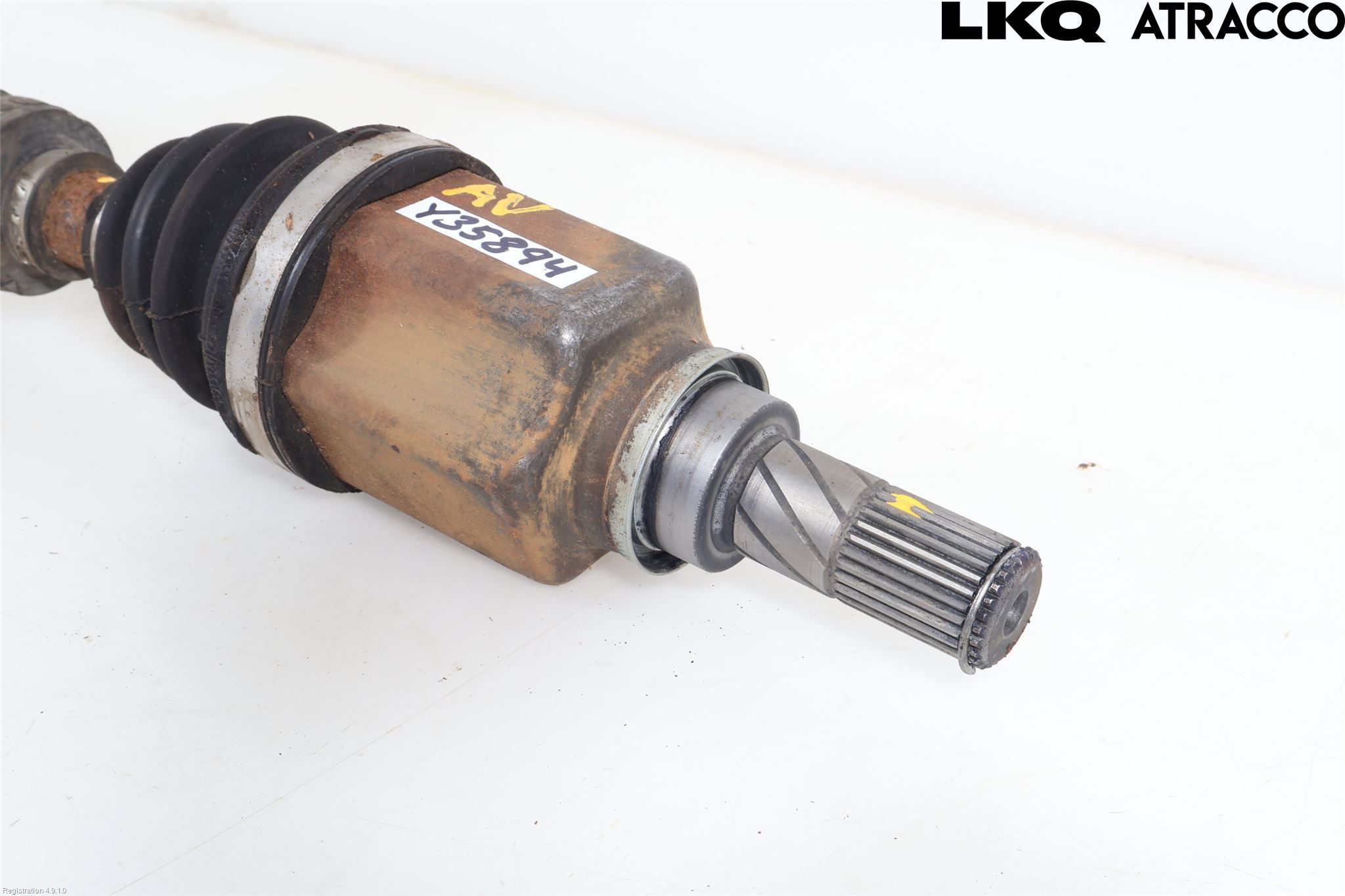 Nissan JUKE 10-14 Drivaxel Fram Vänster