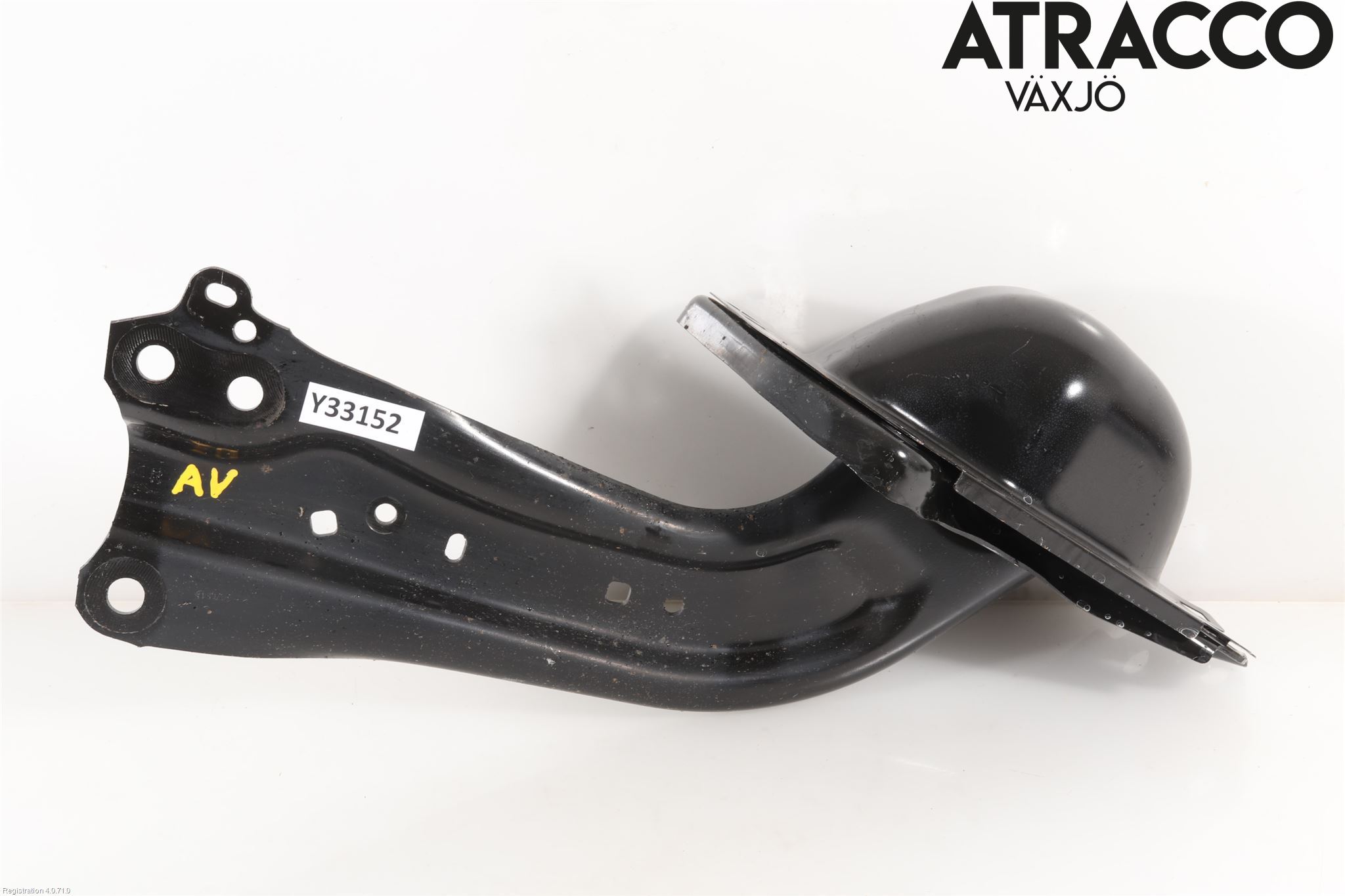 Toyota C-HR 16-23 Bärarm Bak Höger