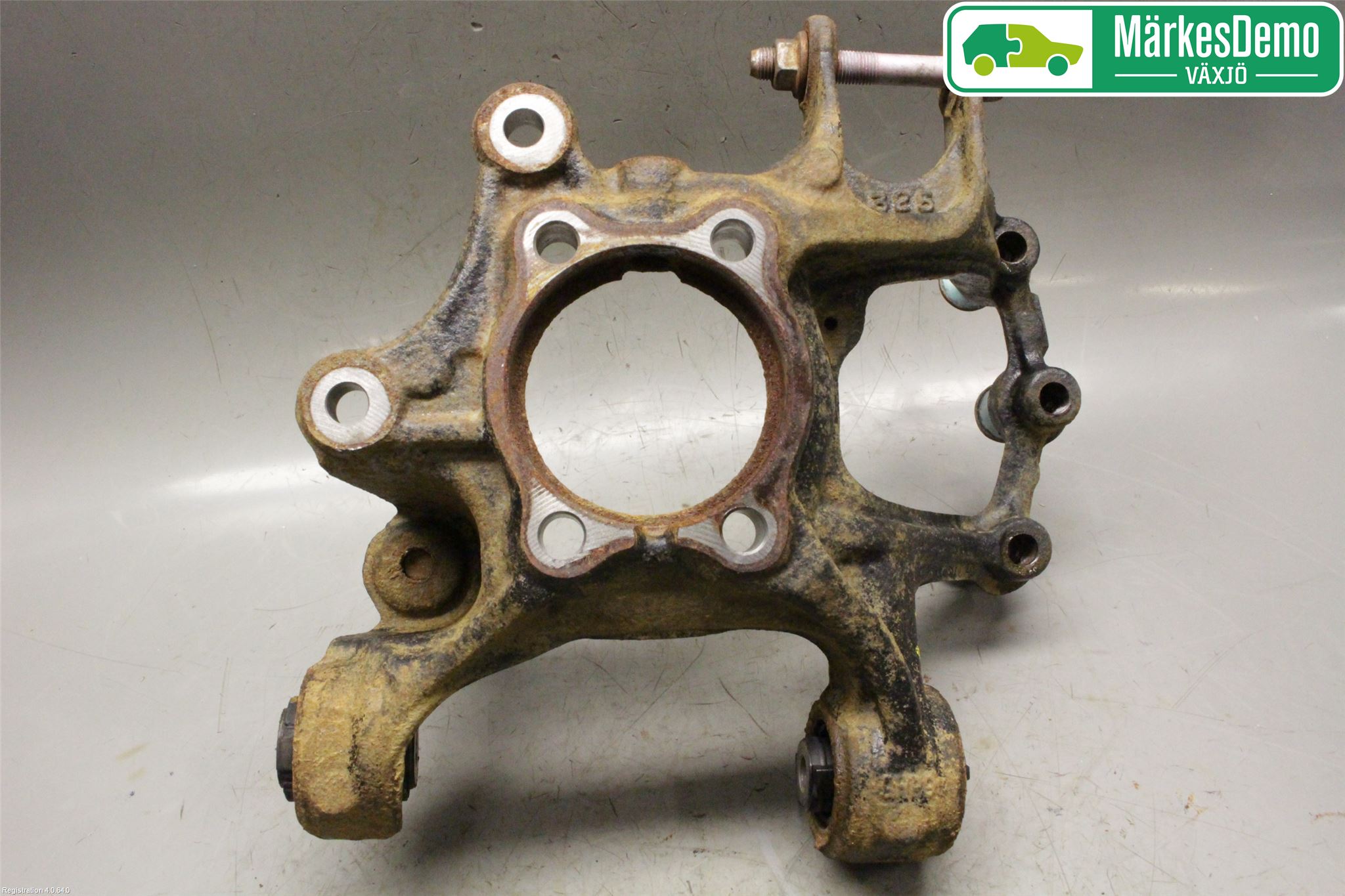 Mazda CX-5 17- Hjullagerhus-Spindel Hö B