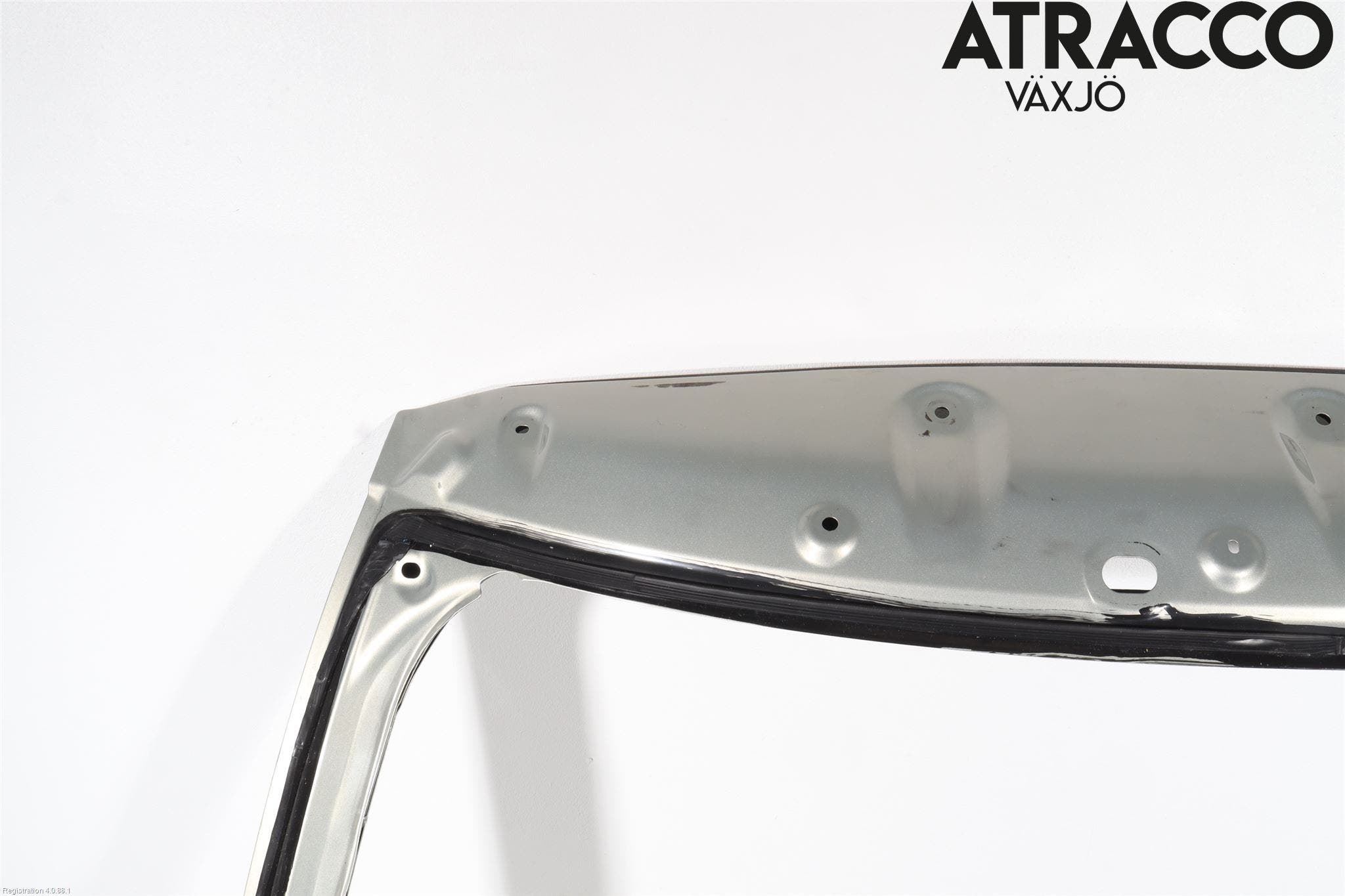 Toyota AVENSIS 03-06 Baklucka Kombi