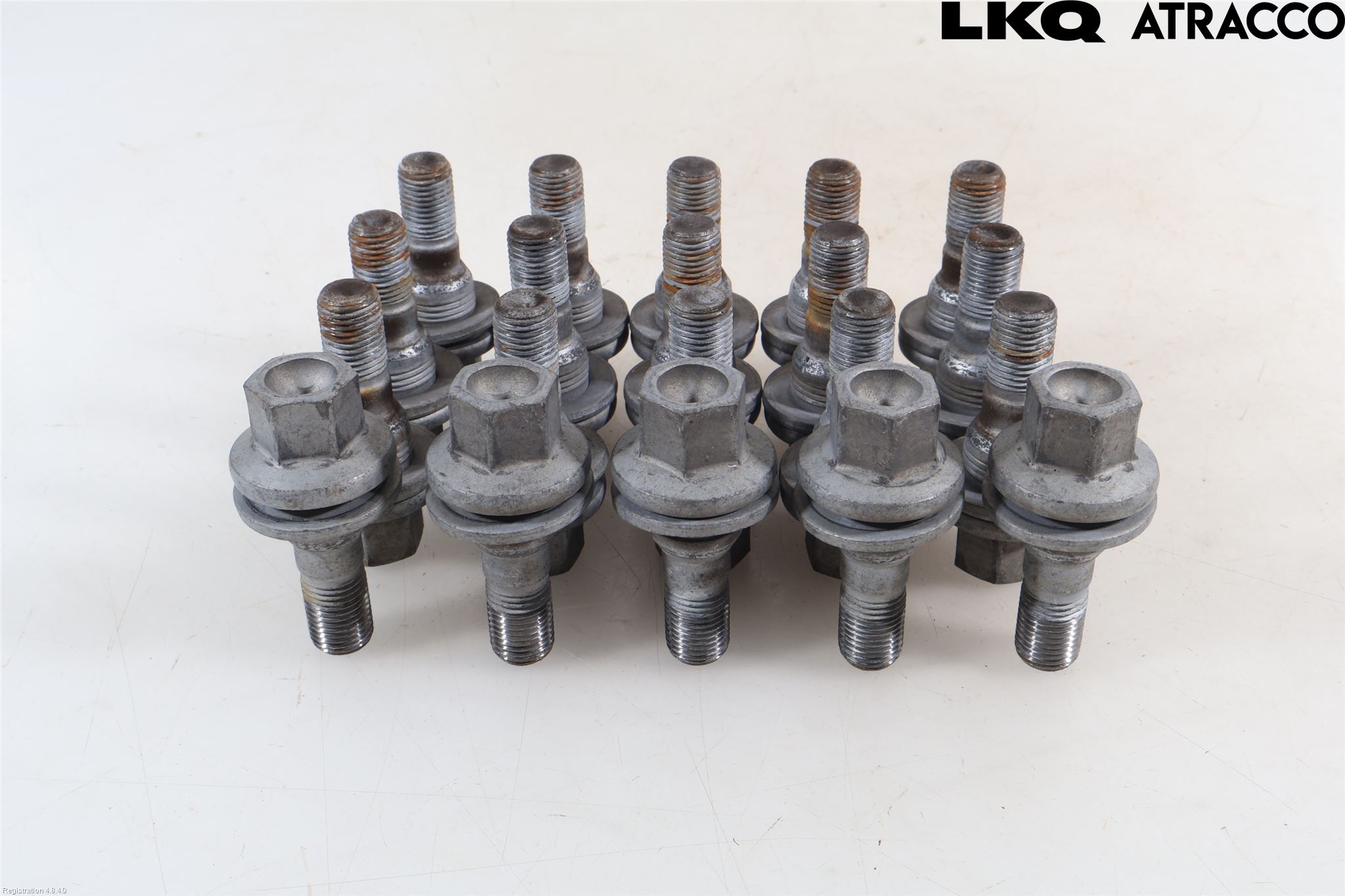 Peugeot 408 22- Hjulmutter-Bult-Sats