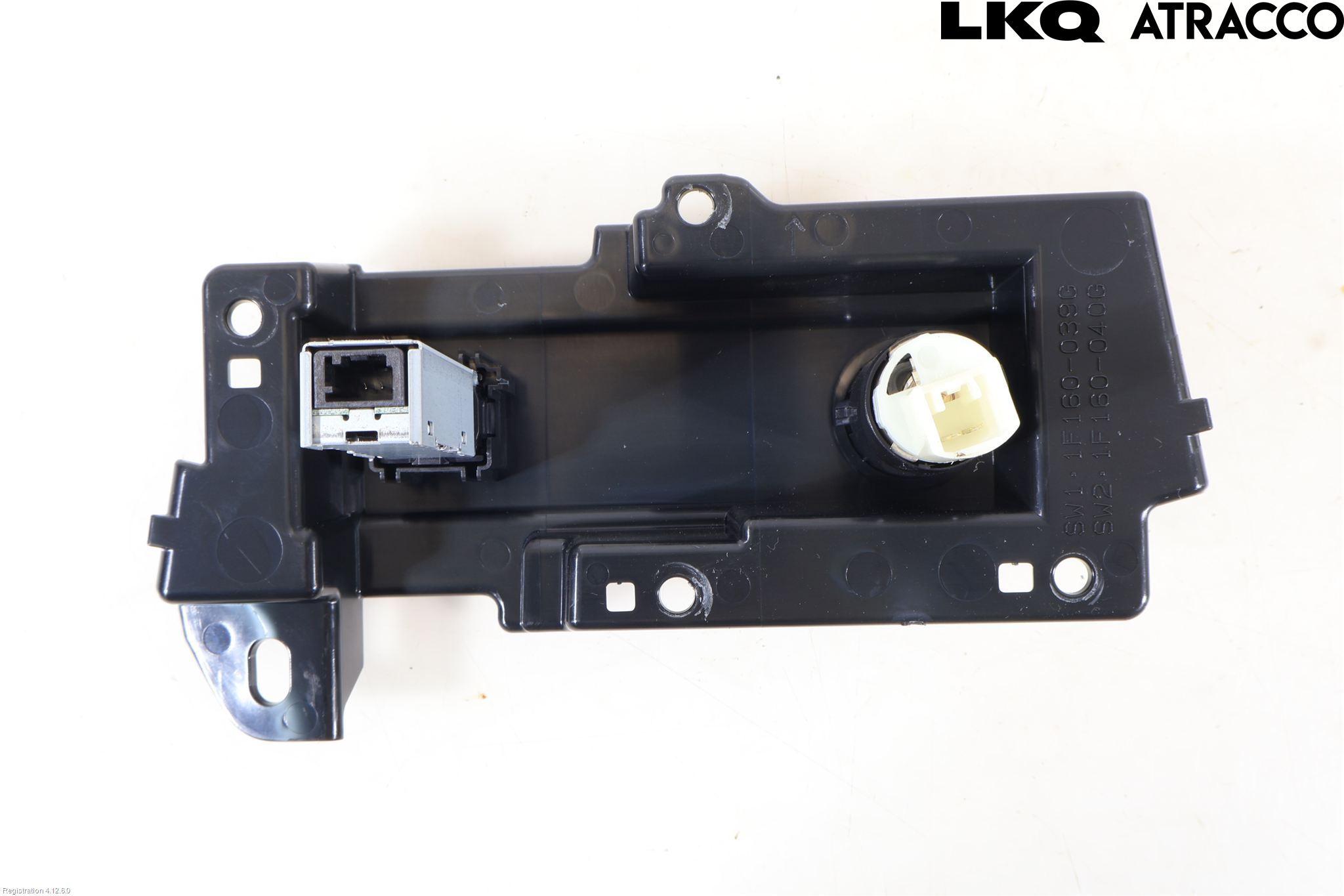 Lexus LBX 24- Usb Connection