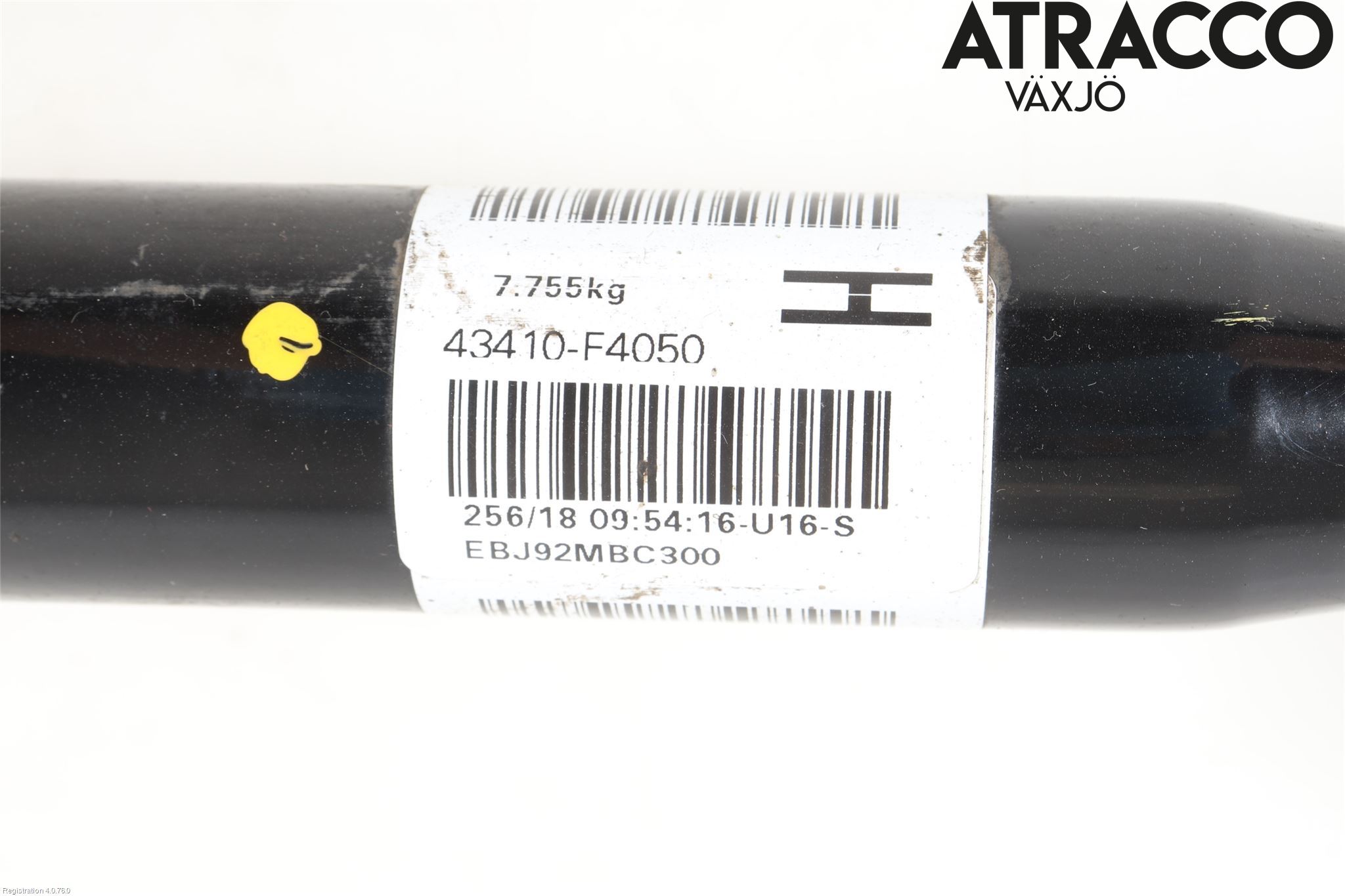 Toyota C-HR 16-23 Drivaxel Fram Höger