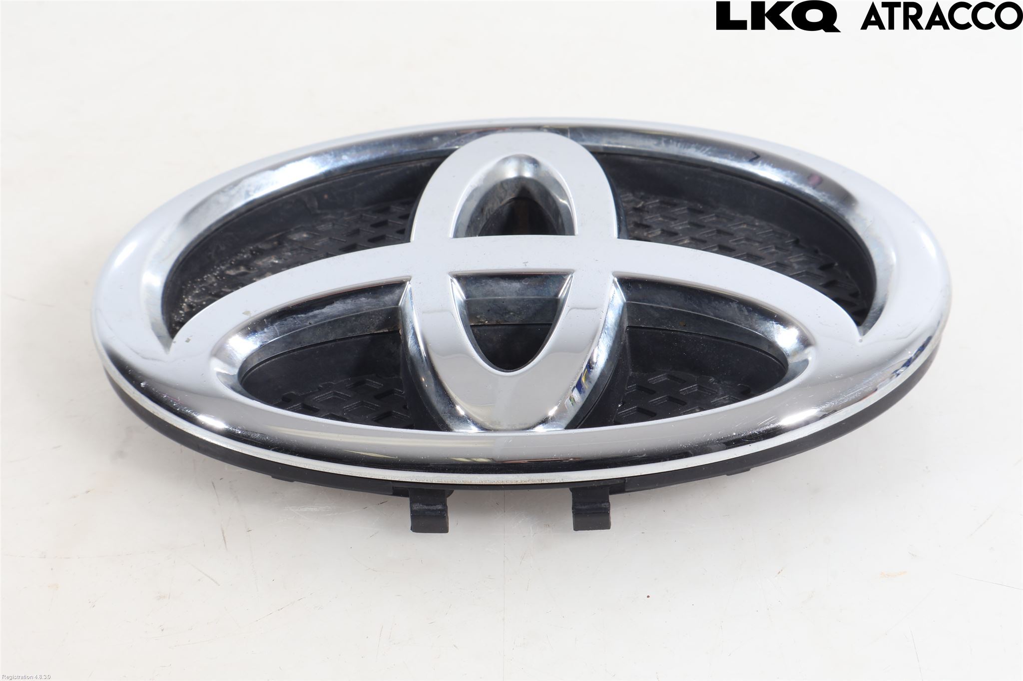 Toyota YARIS XP90 06-11 Emblem