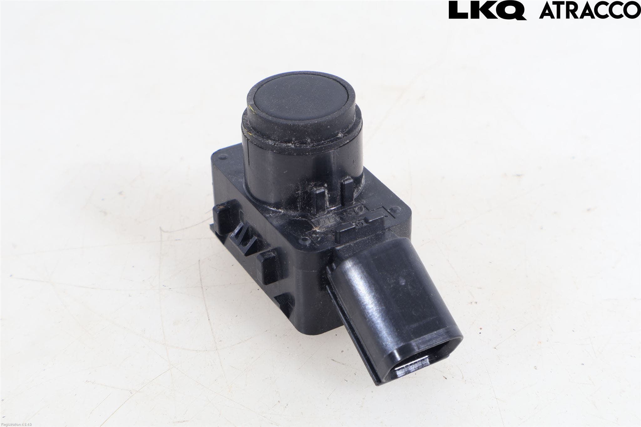 Toyota YARIS CROSS XP21 21- Parkeringshjälp Frontsensor