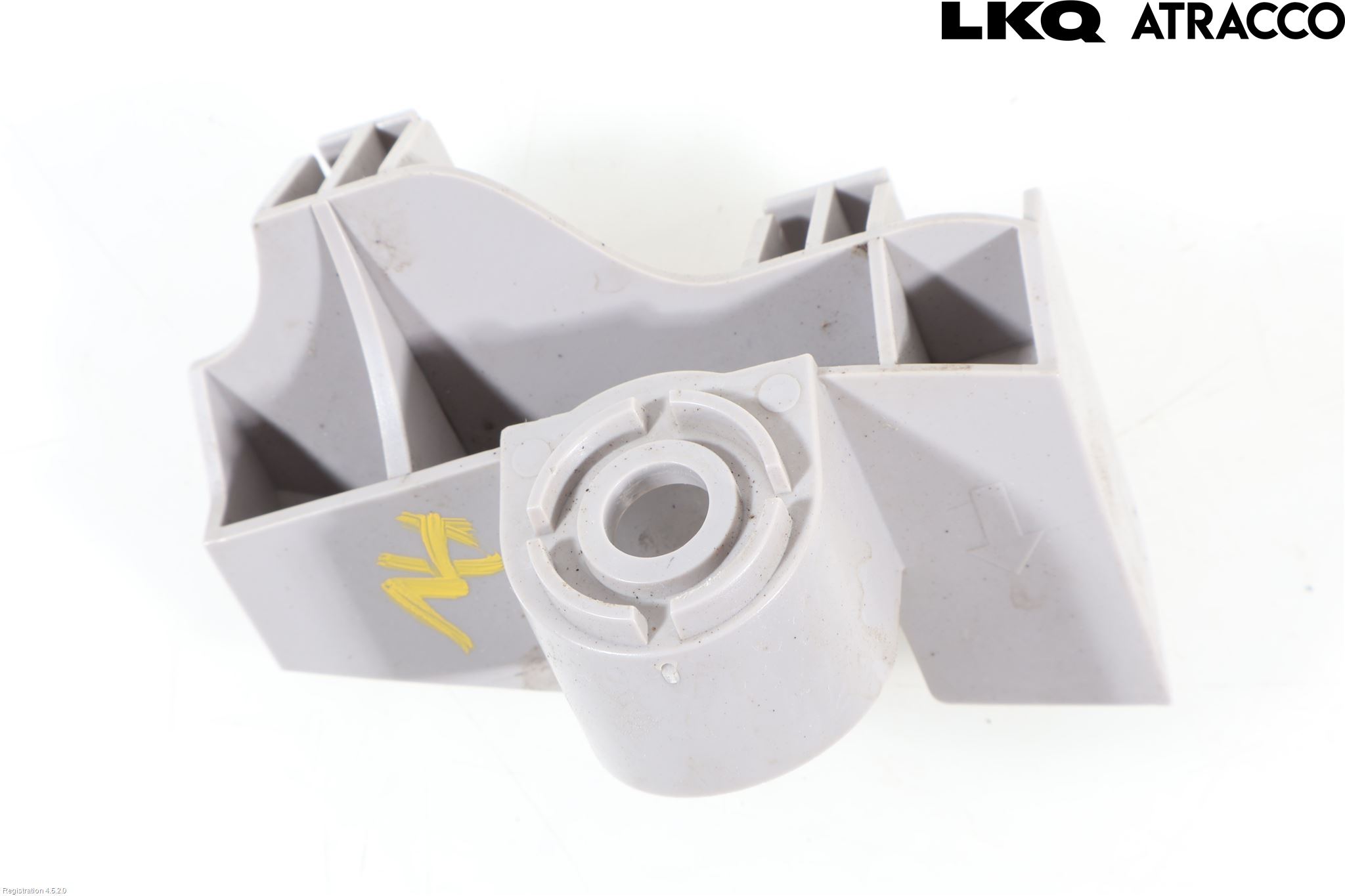 Toyota AURIS 13-19 Stötfångarfäste Bak Hö