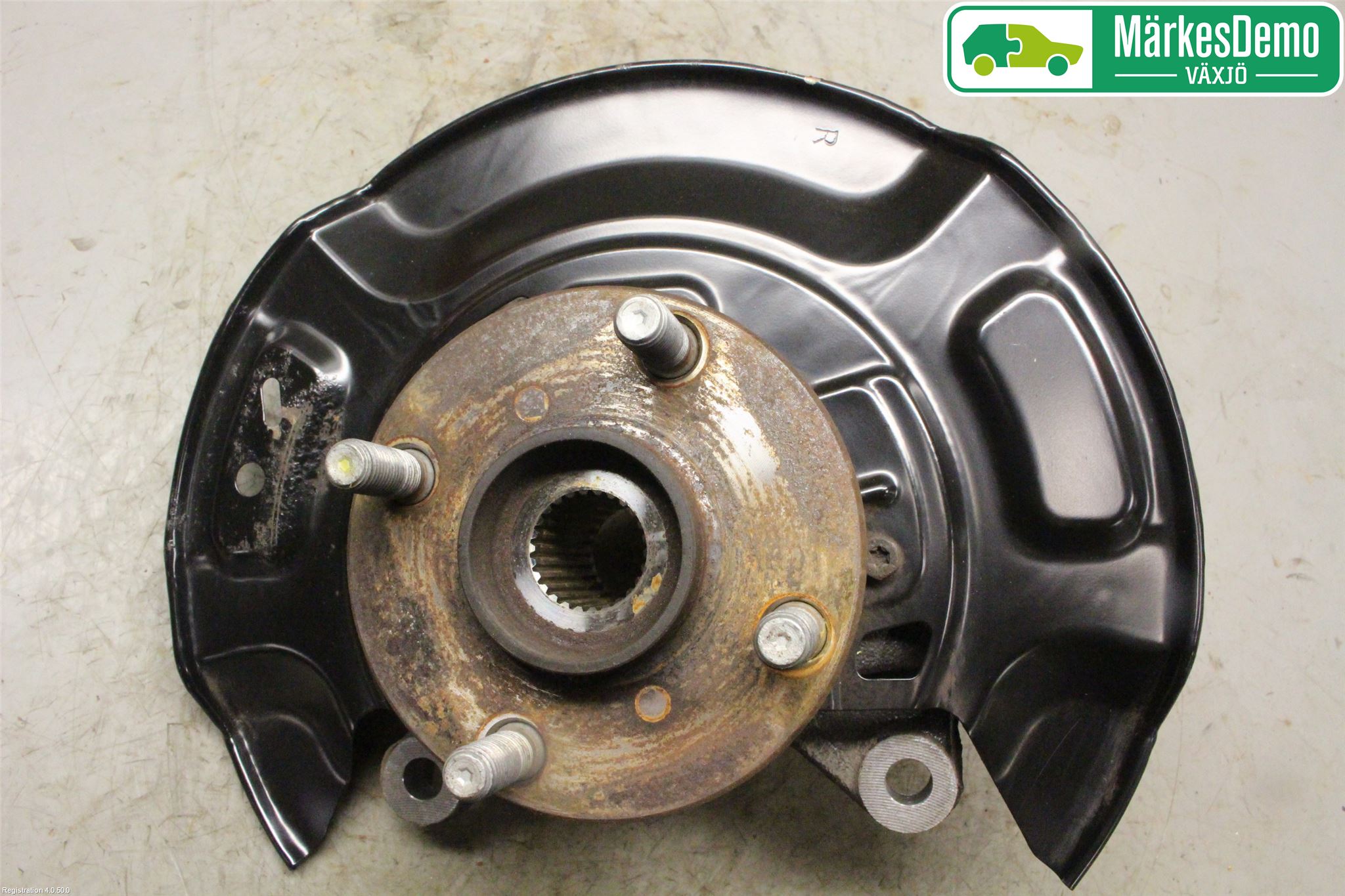 Toyota YARIS XP130 15-20 Styrspindel Lagerhus Hö