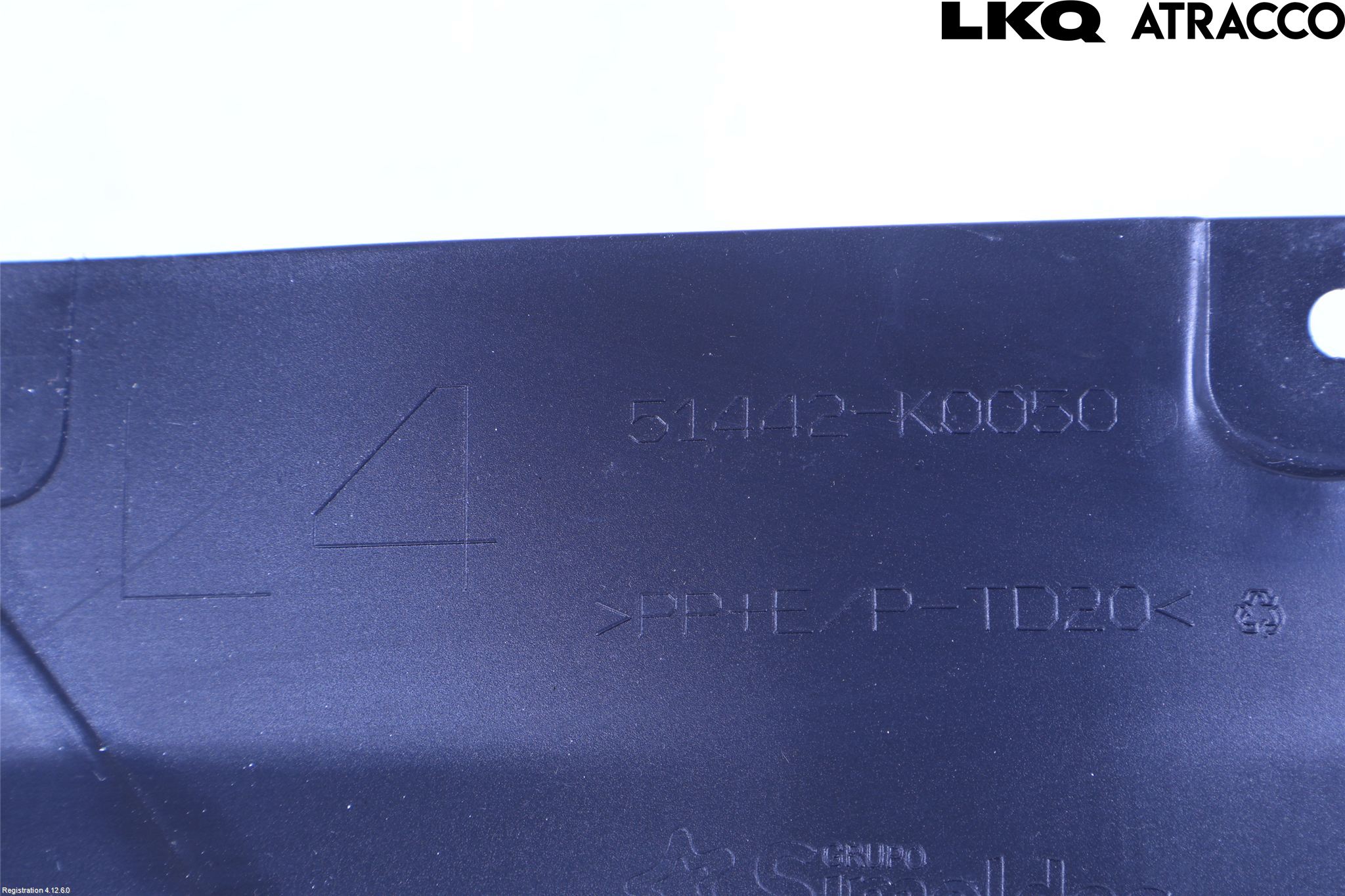 Toyota YARIS XP21 20- Hasplåt Plåt-Plast