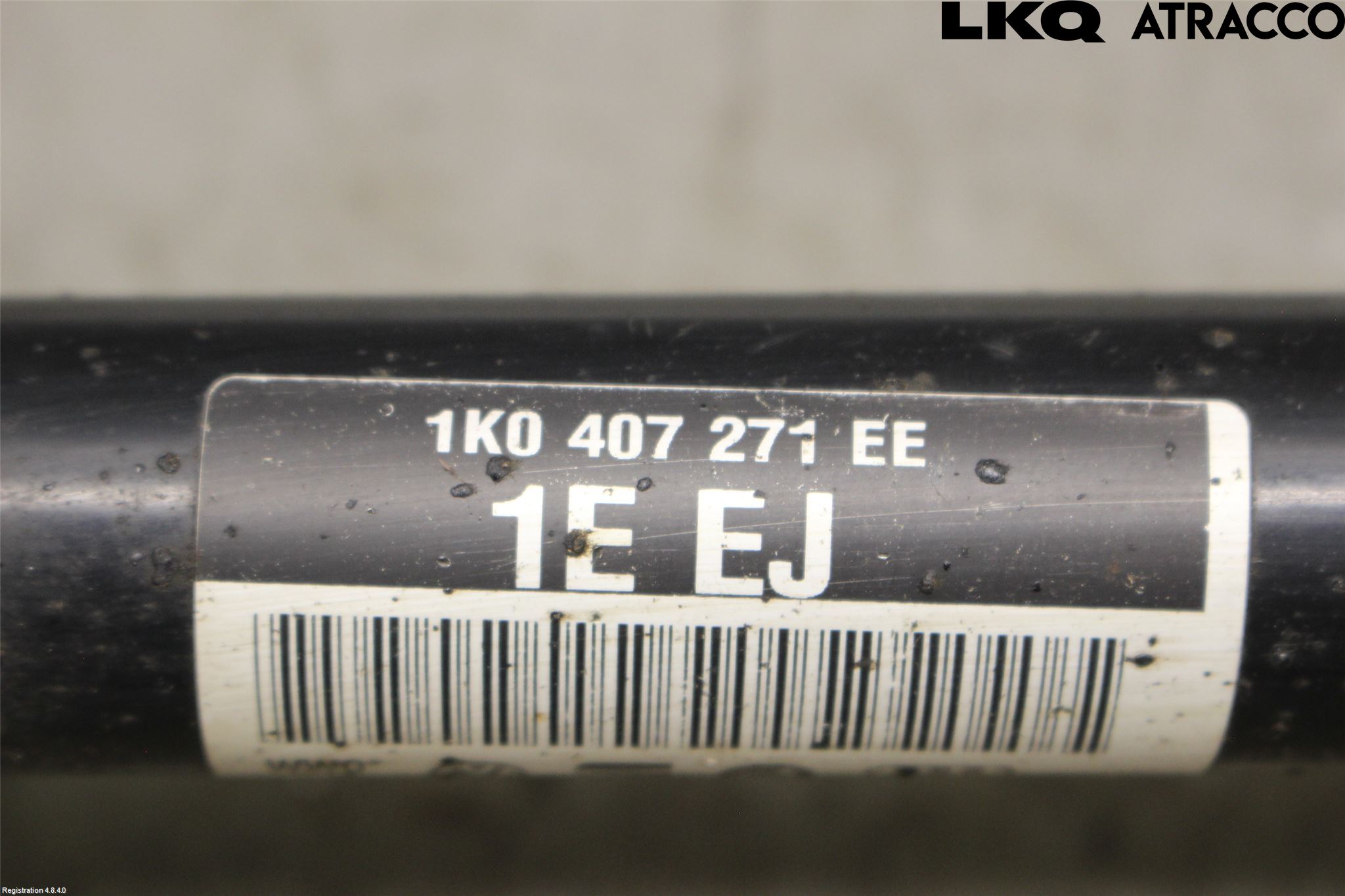 Volkswagen VW PASSAT 11-14 Drivaxel Fram Vänster