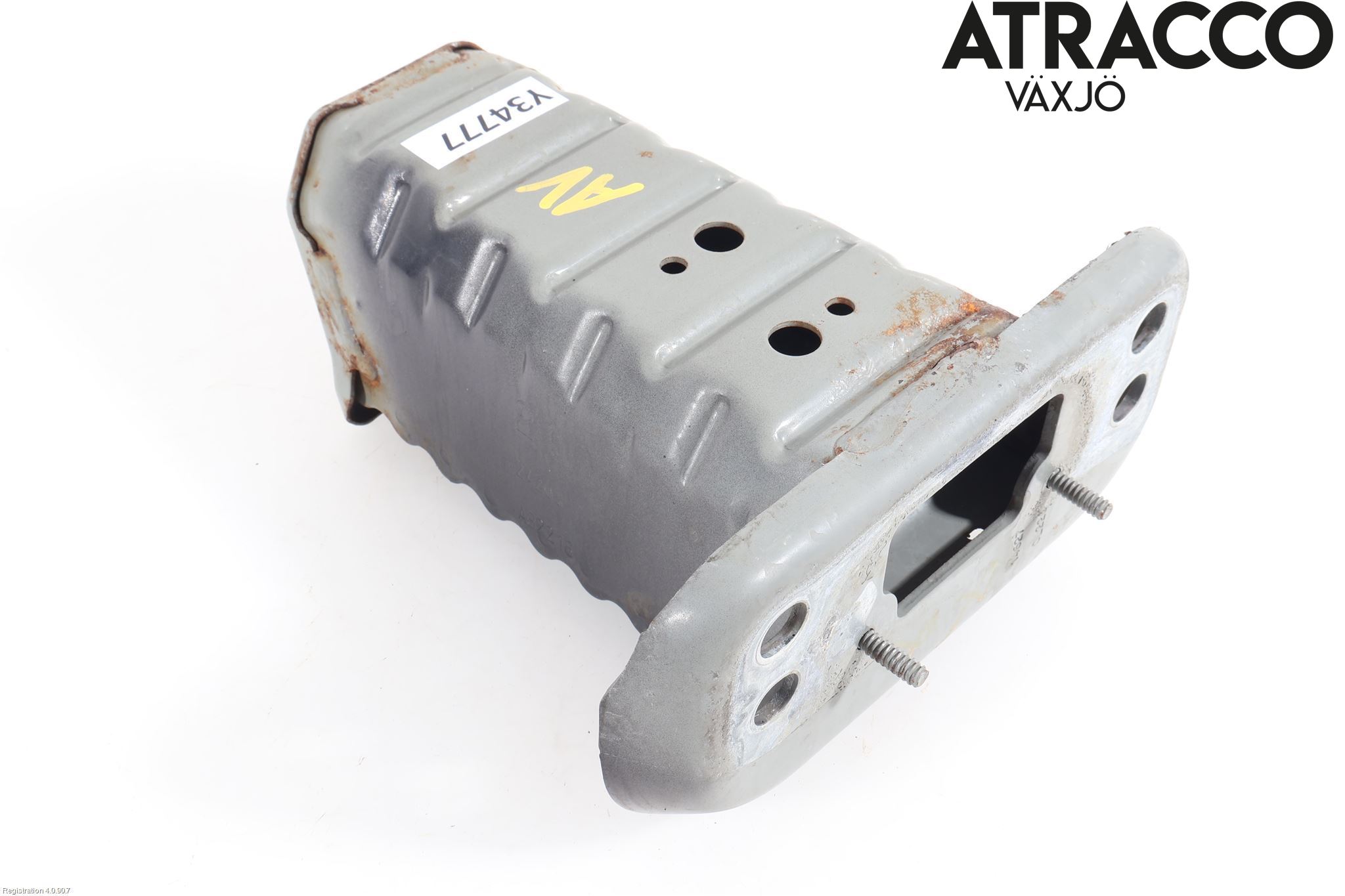 Toyota YARIS XP130 15-20 Stötfångarbärjärn Fram