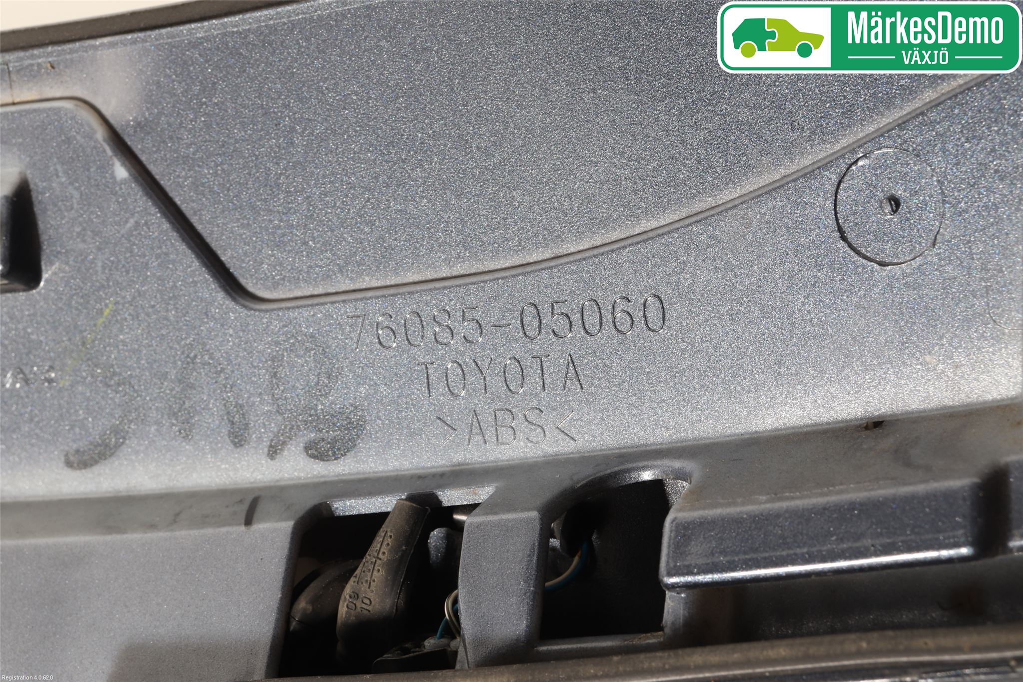Toyota AVENSIS 09-15 Spoiler Baklucka