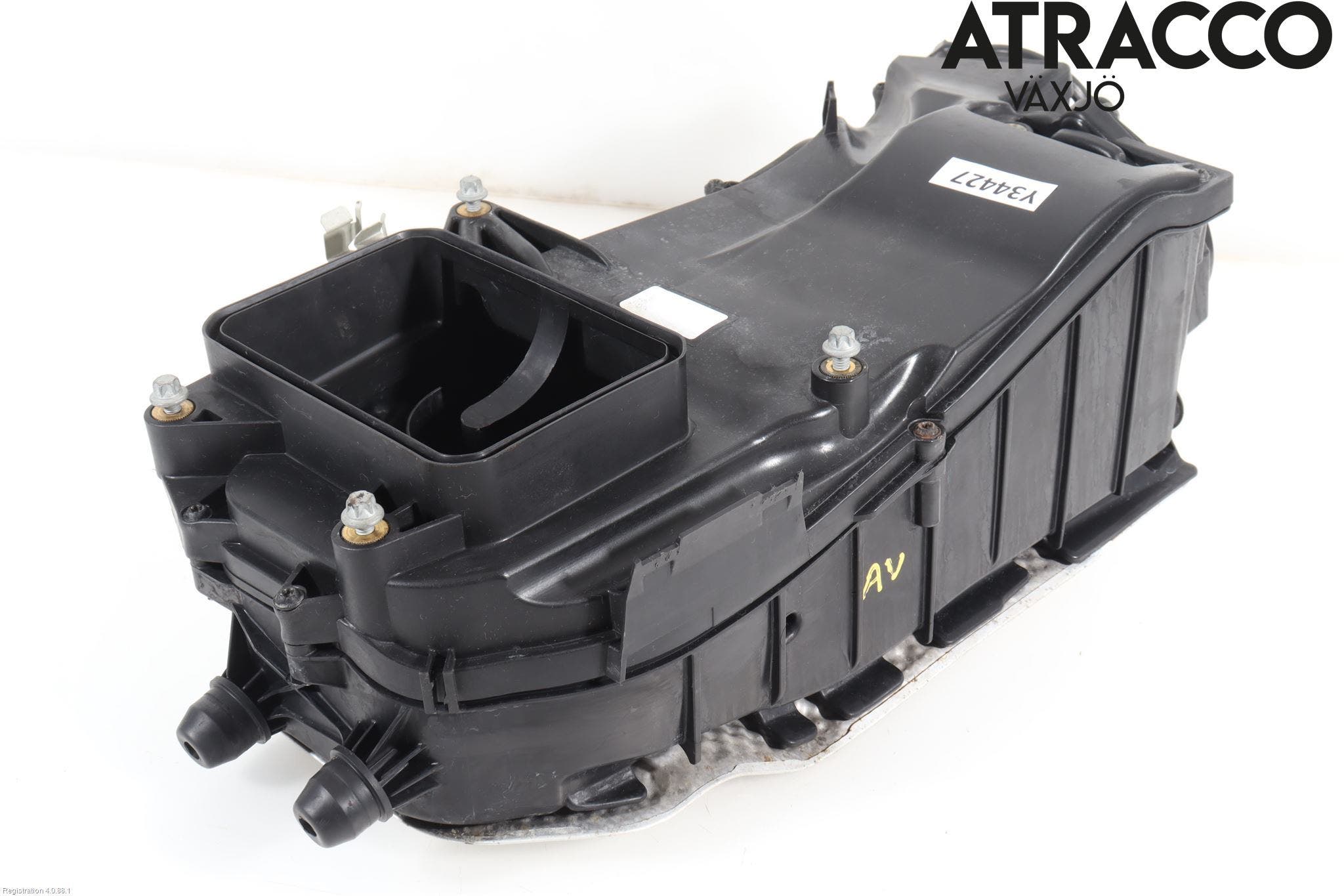 Mercedes-Benz MB C-KLASS (W205) 14-21 Luftrenare