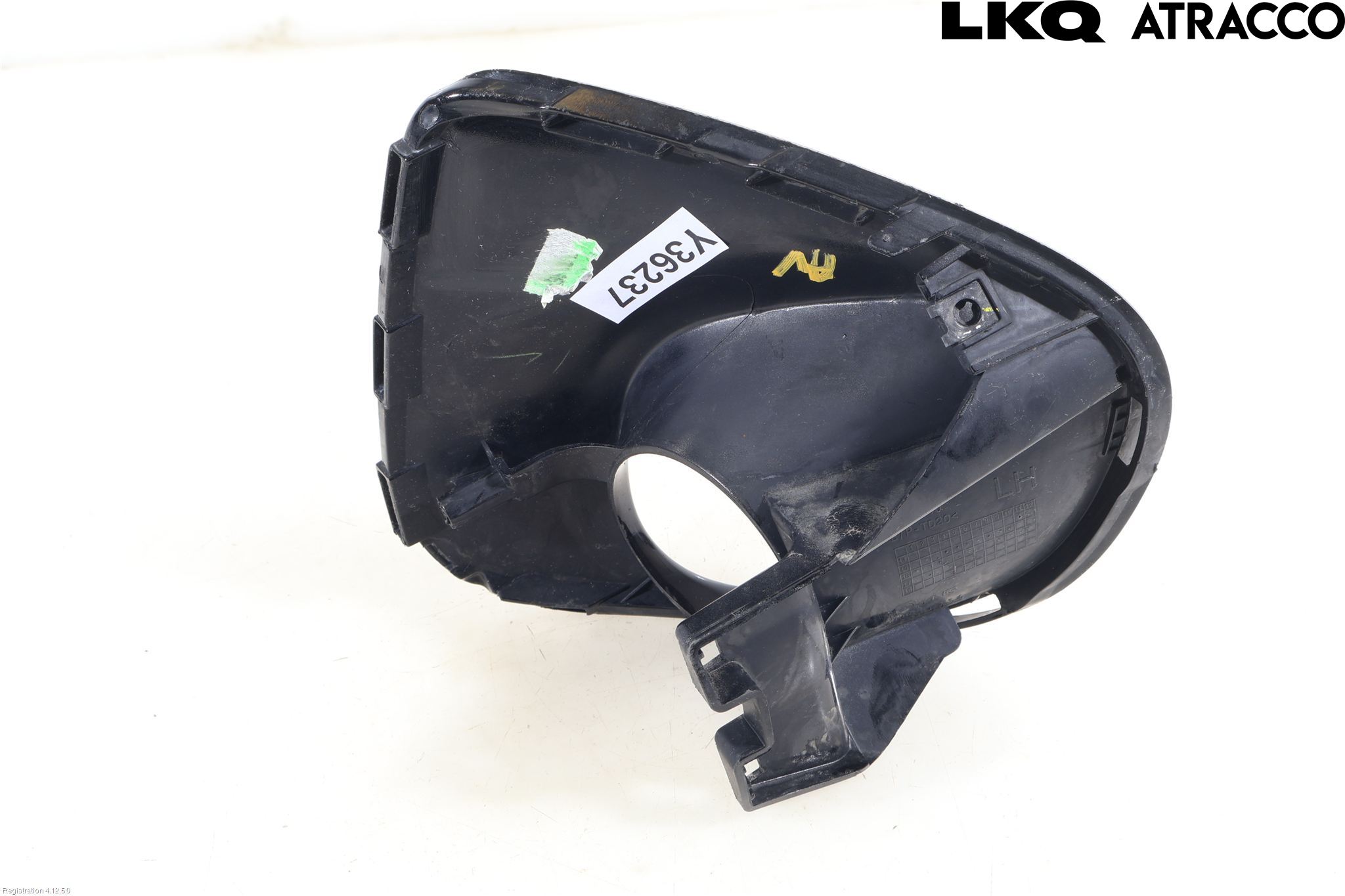 Toyota AVENSIS 16-18 Dimljussarg Fram