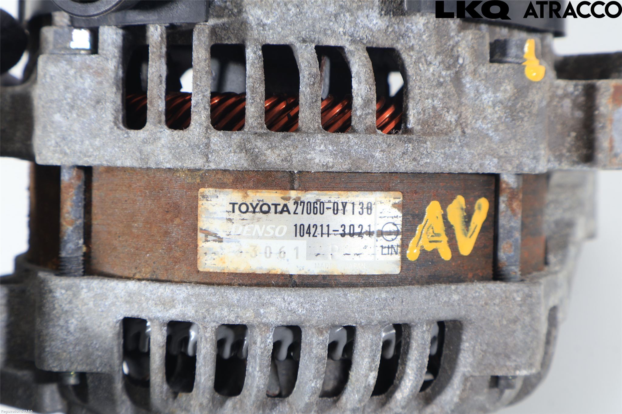 Toyota YARIS XP130 12-14 Generator