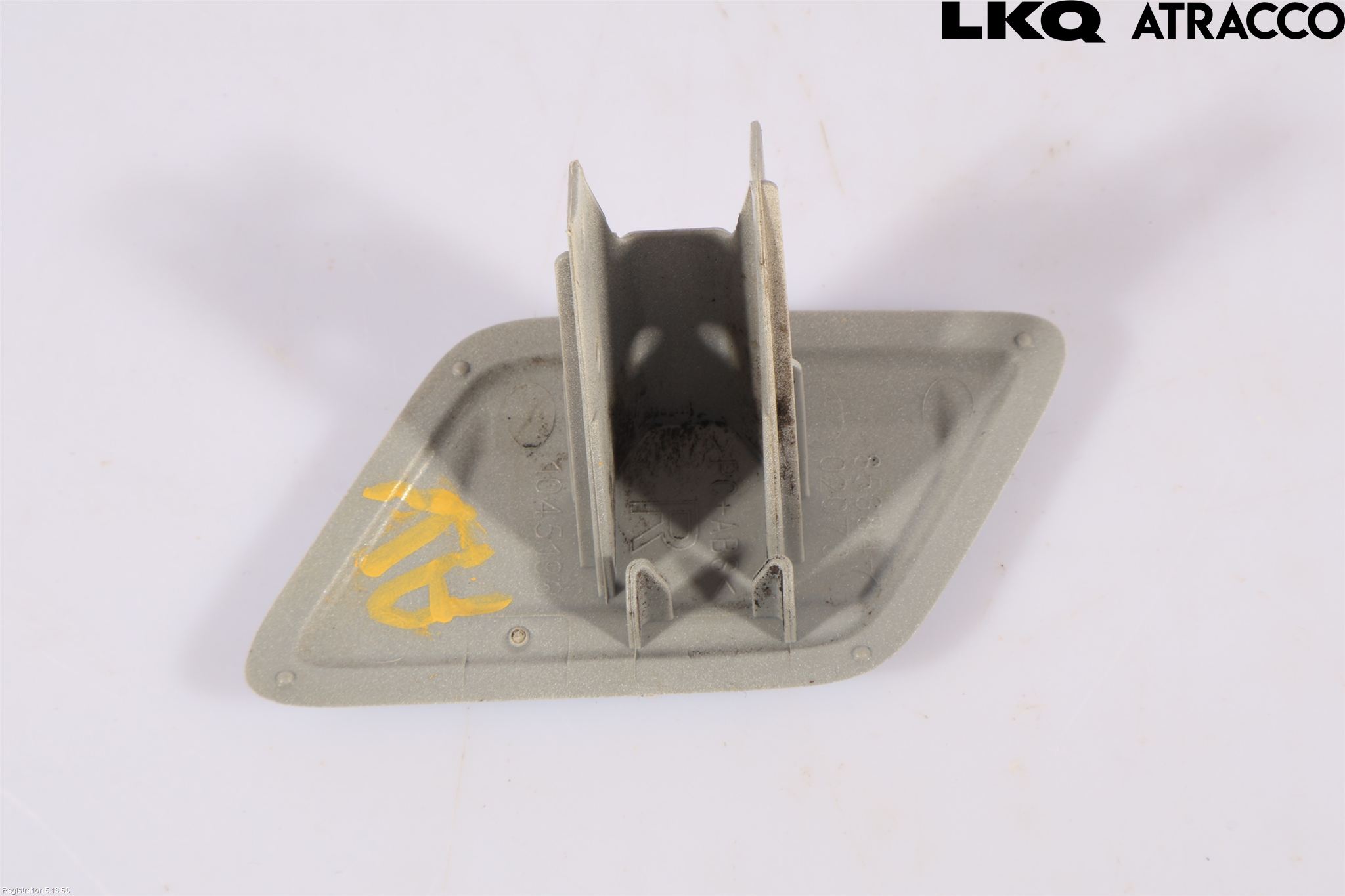 Toyota AURIS 13-19 Stötfångardel Fram Hö