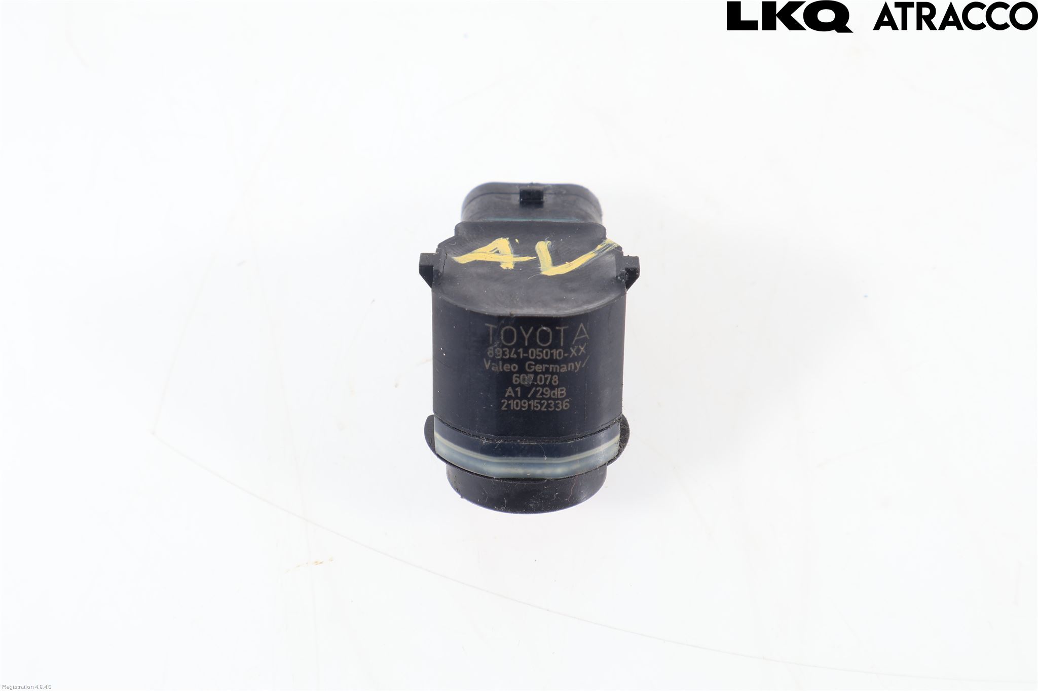 Toyota AURIS 13-19 Parkeringshjälp Frontsensor