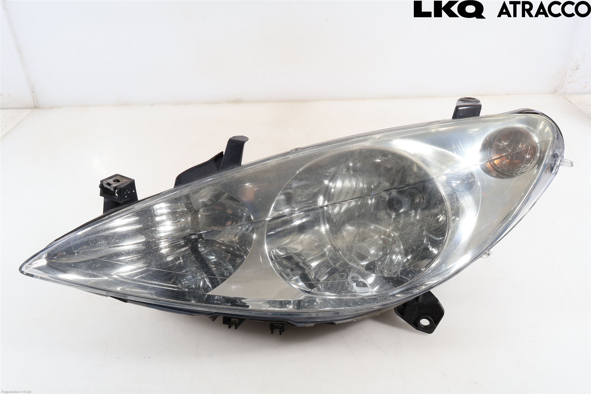 Peugeot 307     01-05 Strålkastare Vänster