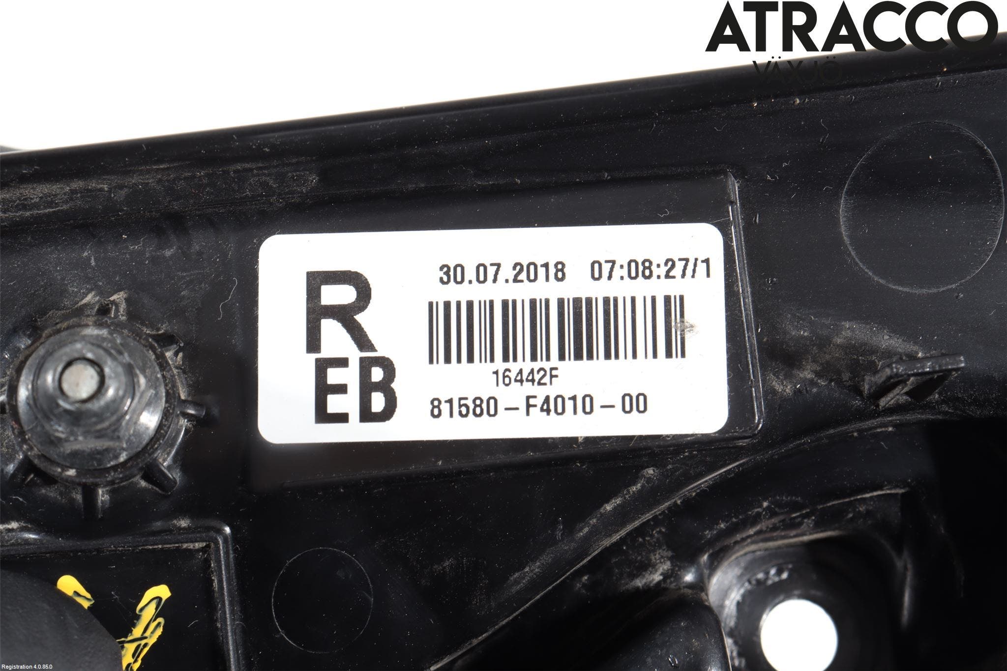 Toyota C-HR 16-23 Bakljus Lucka Hö