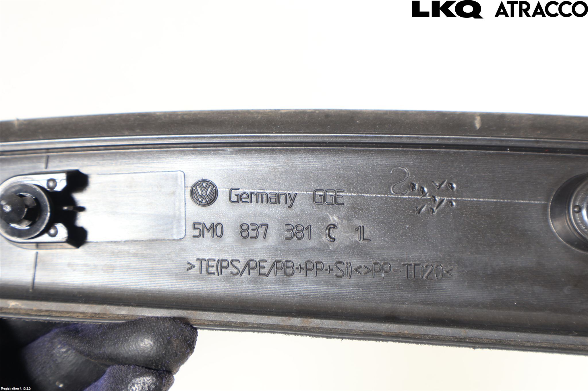 Volkswagen VW GOLF PLUS/CROSS GOLF 04-14 Dörr Dekorlist Fram Vä