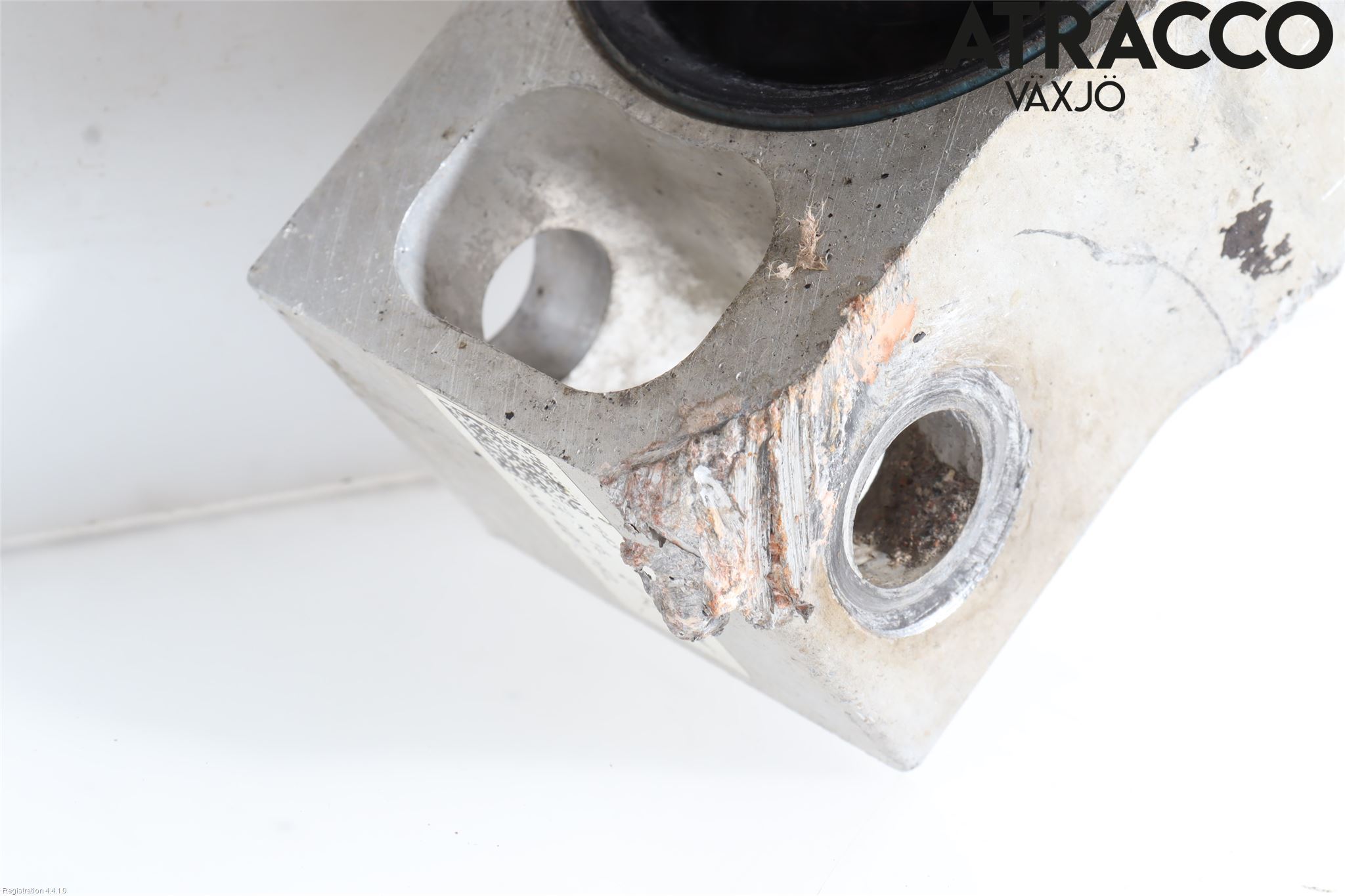 Volkswagen VW TIGUAN 07-16 Bärarm Fram Undre Hö
