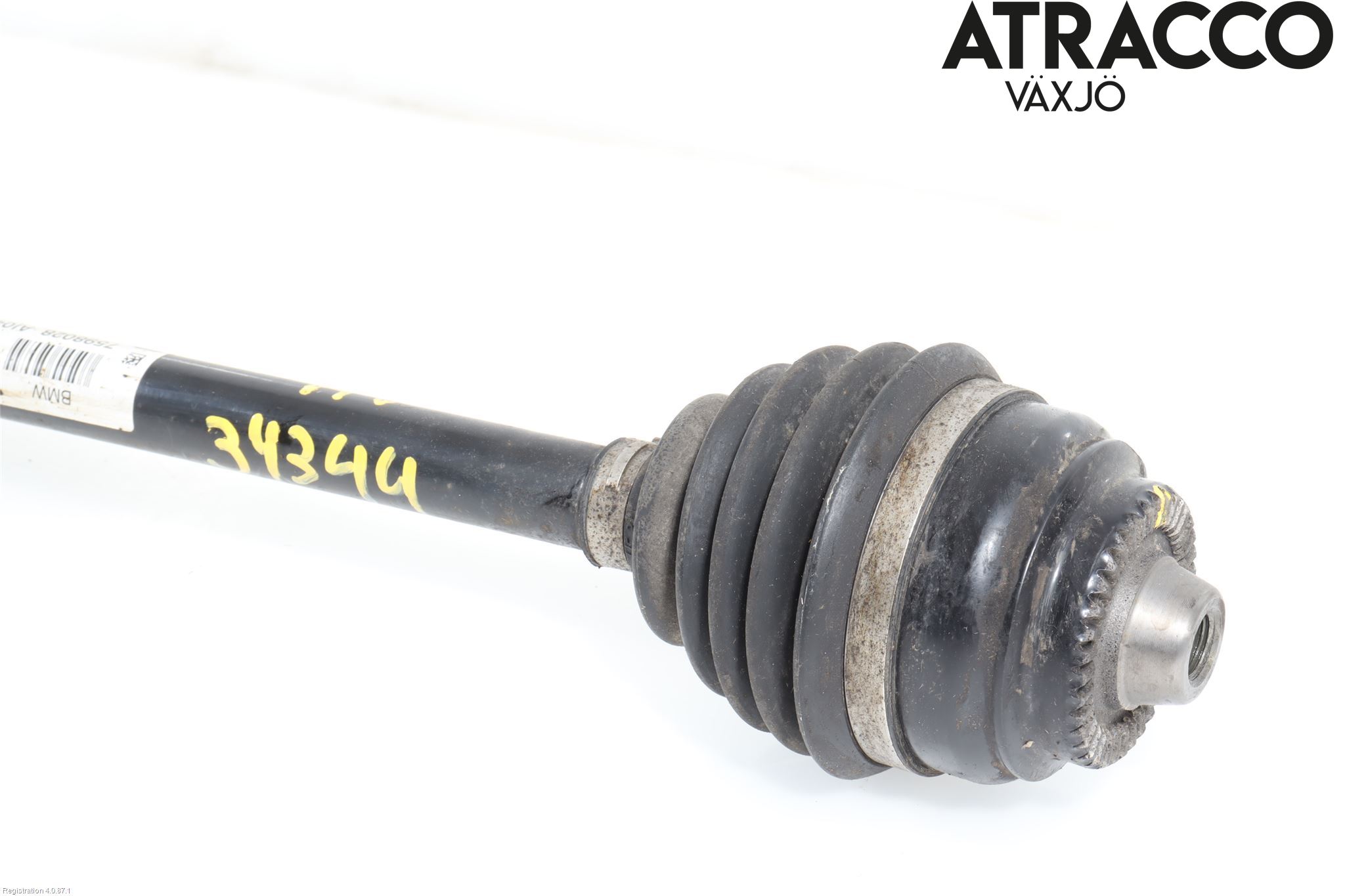 BMW X4 F26 14-18 Drivaxel Fram Höger