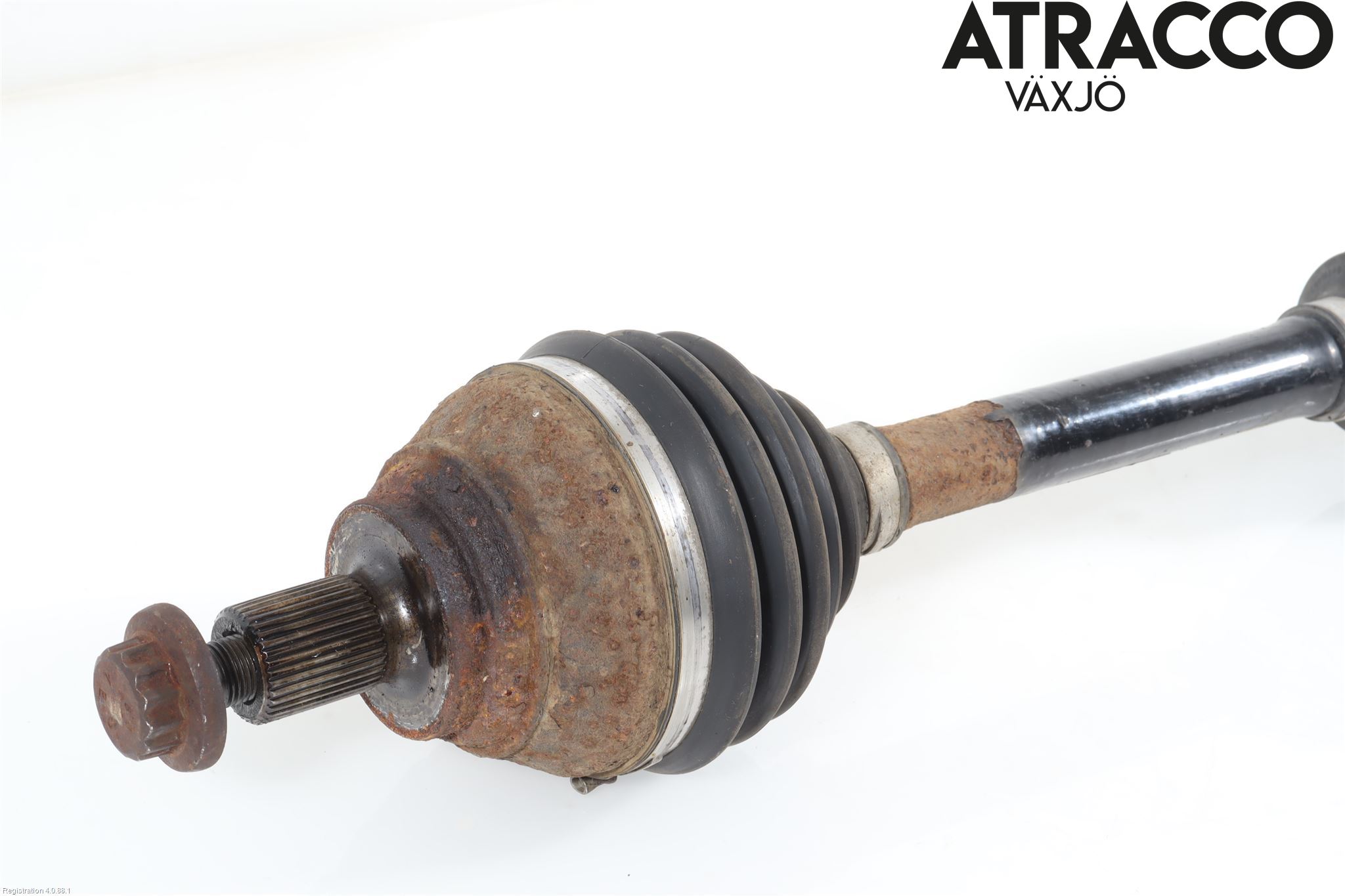 Volkswagen VW PASSAT 15-19 Drivaxel Fram Vänster