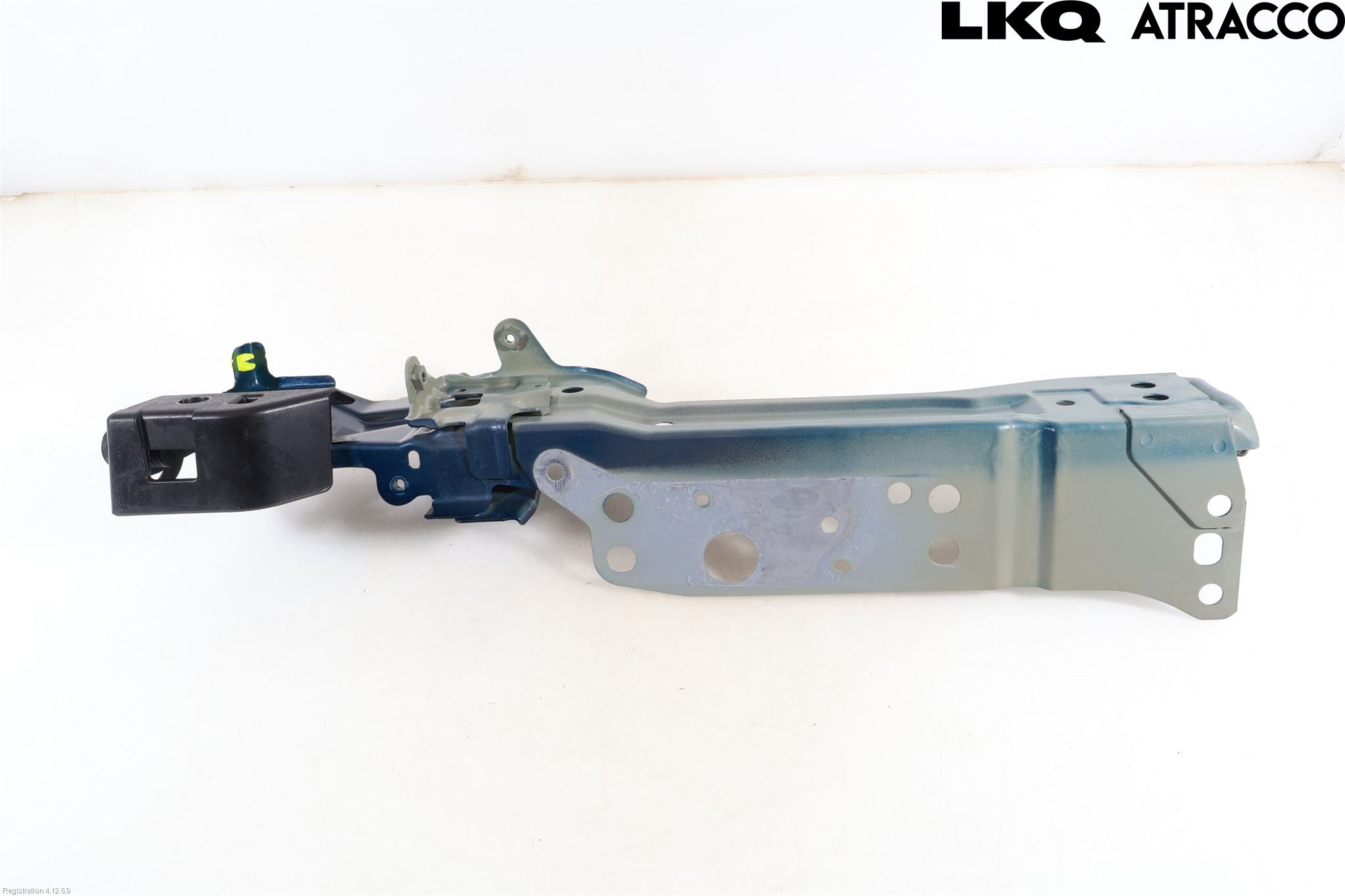 Toyota C-HR 24- Kylarfäste-Ram-Balk