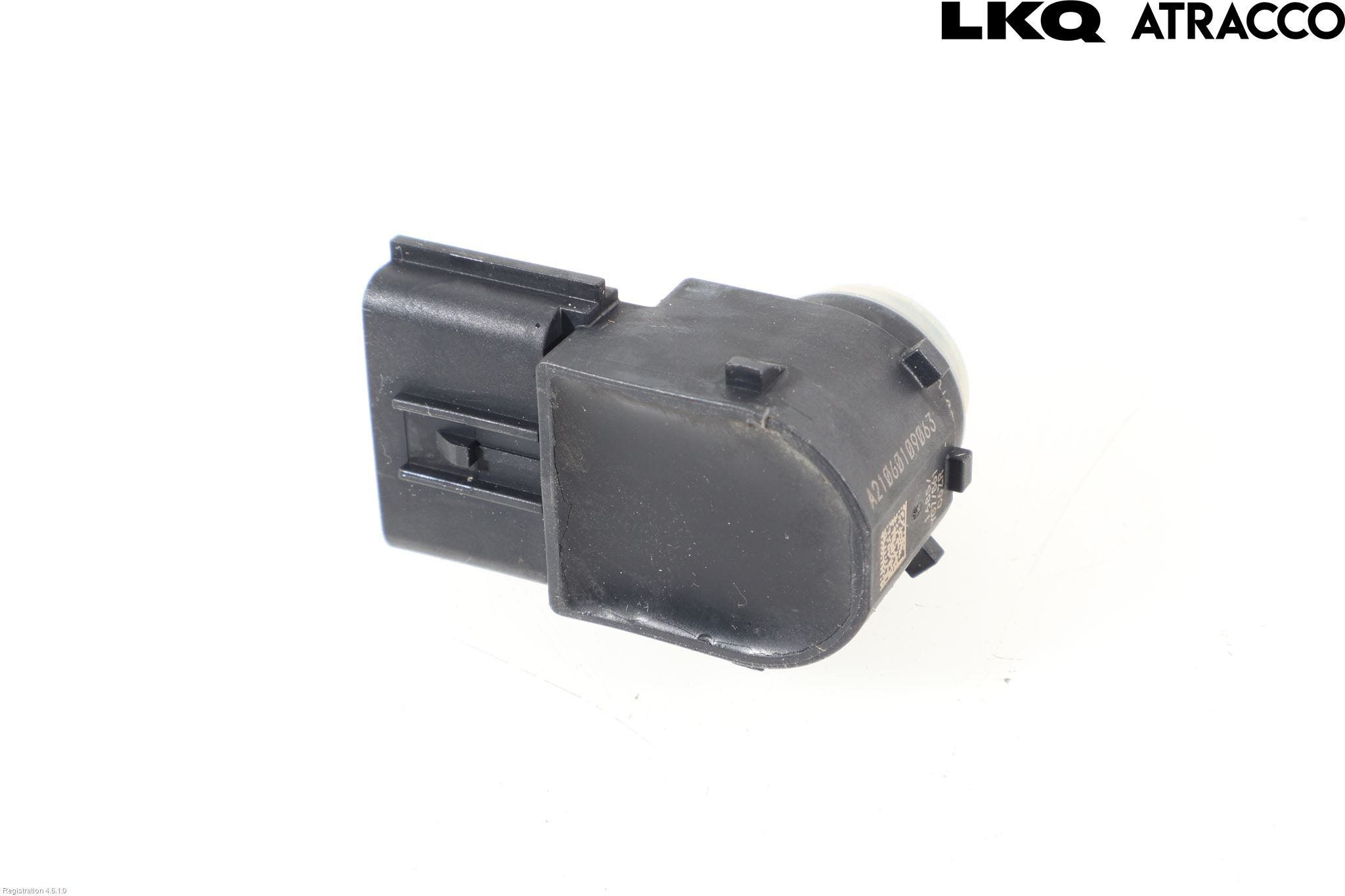 Hyundai KONA/ELECTRIC OS 18-23 Parkeringshjälp Frontsensor