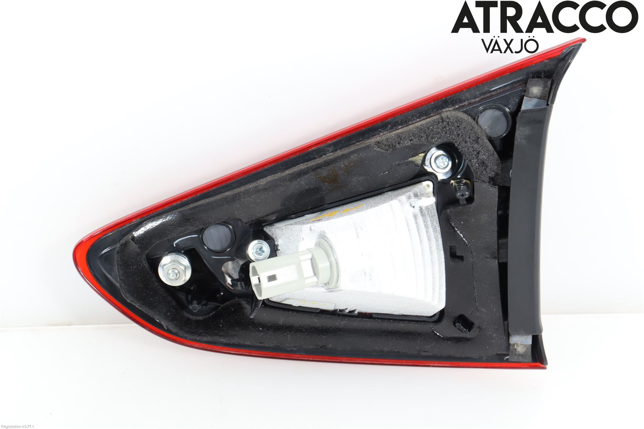 Mazda 2 (DJ) 15-22 Bakljus Lucka Vä