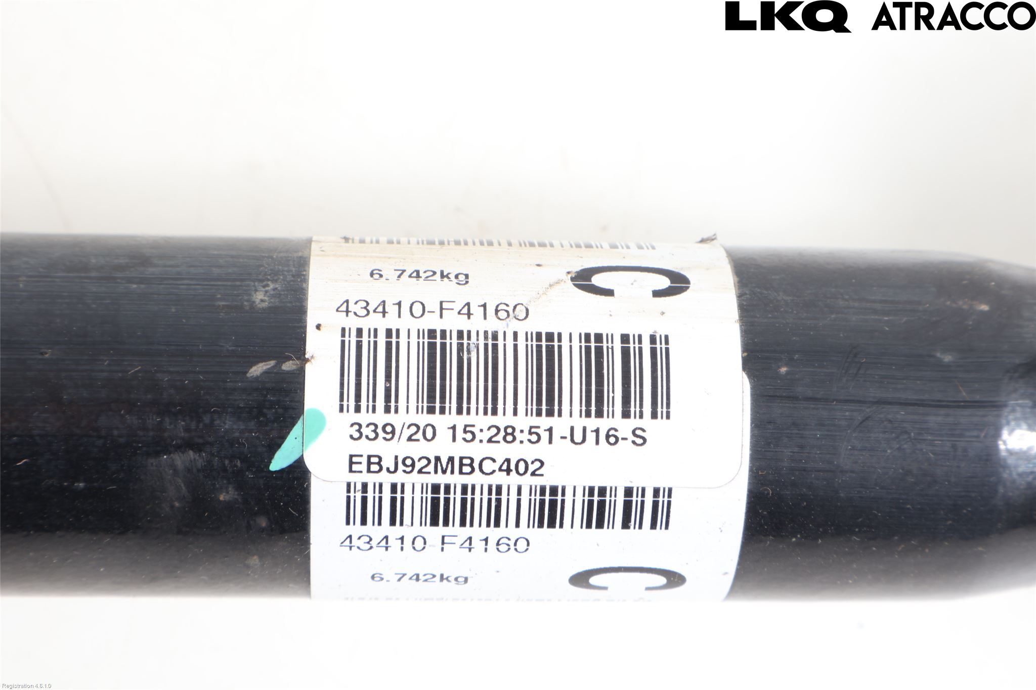 Toyota C-HR 16-23 Drivaxel Fram Höger