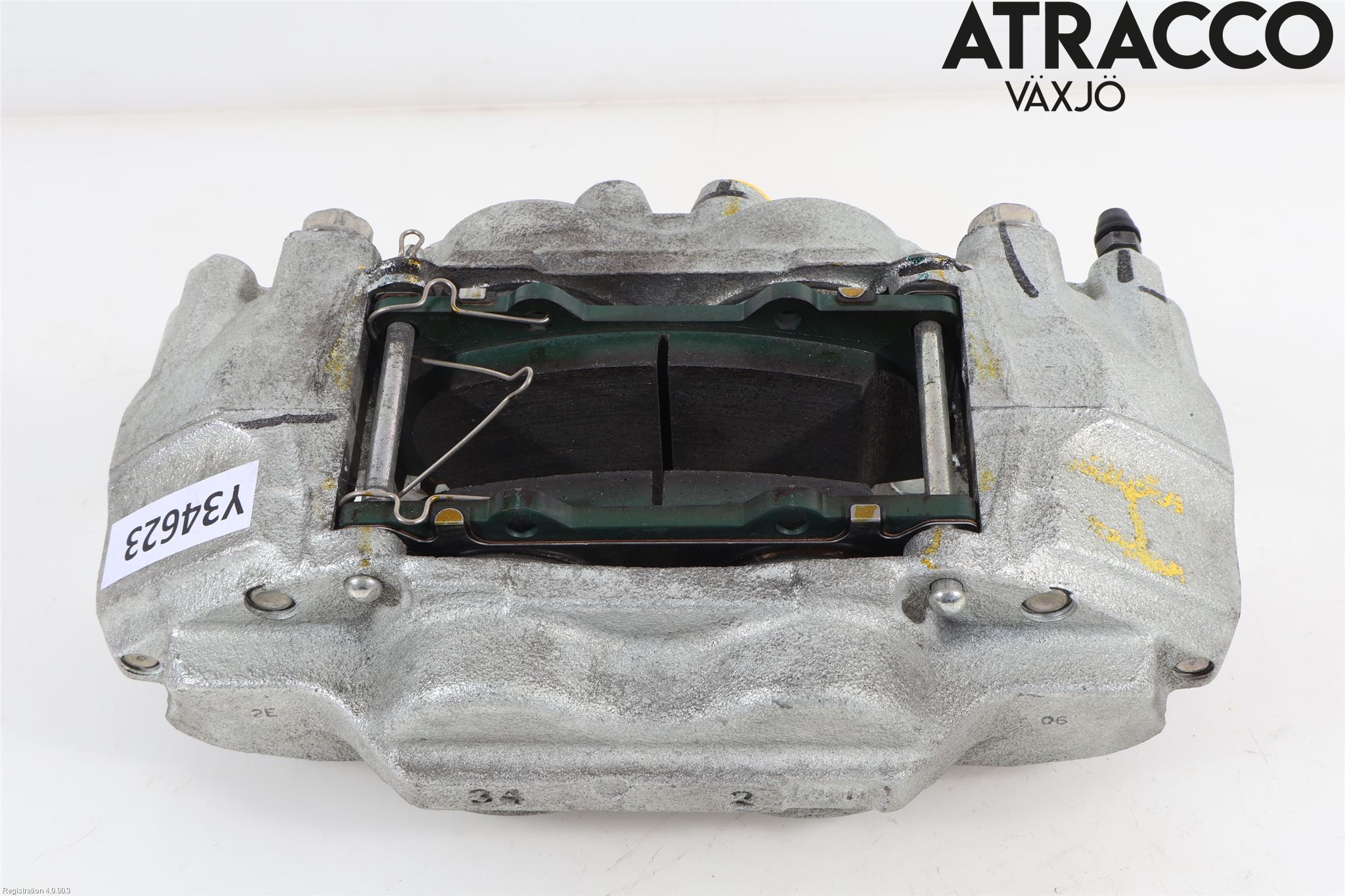 Toyota HILUX 16- Bromsok Fram Höger