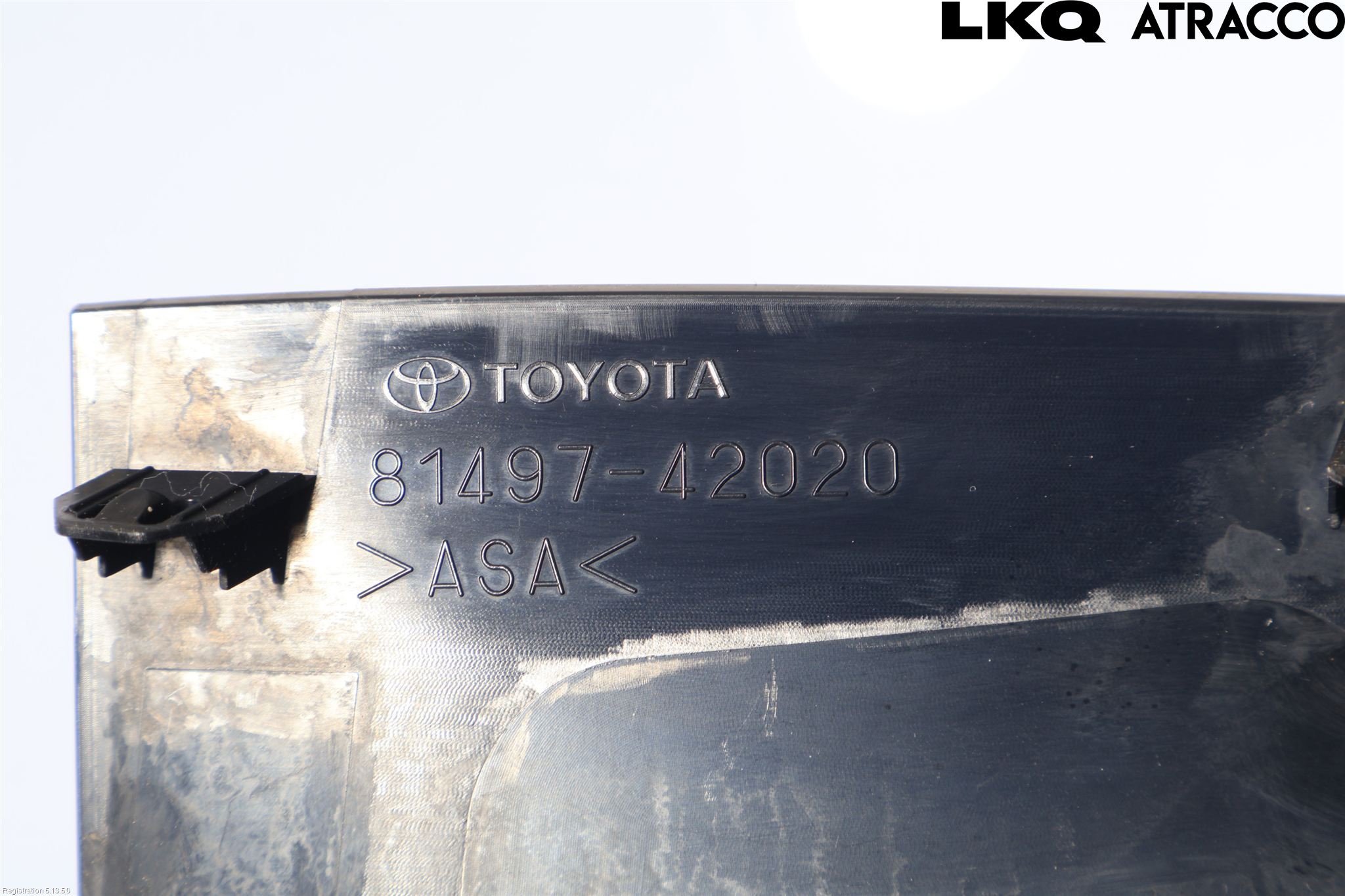 Toyota bZ4X EA10 22- Bakljussarg