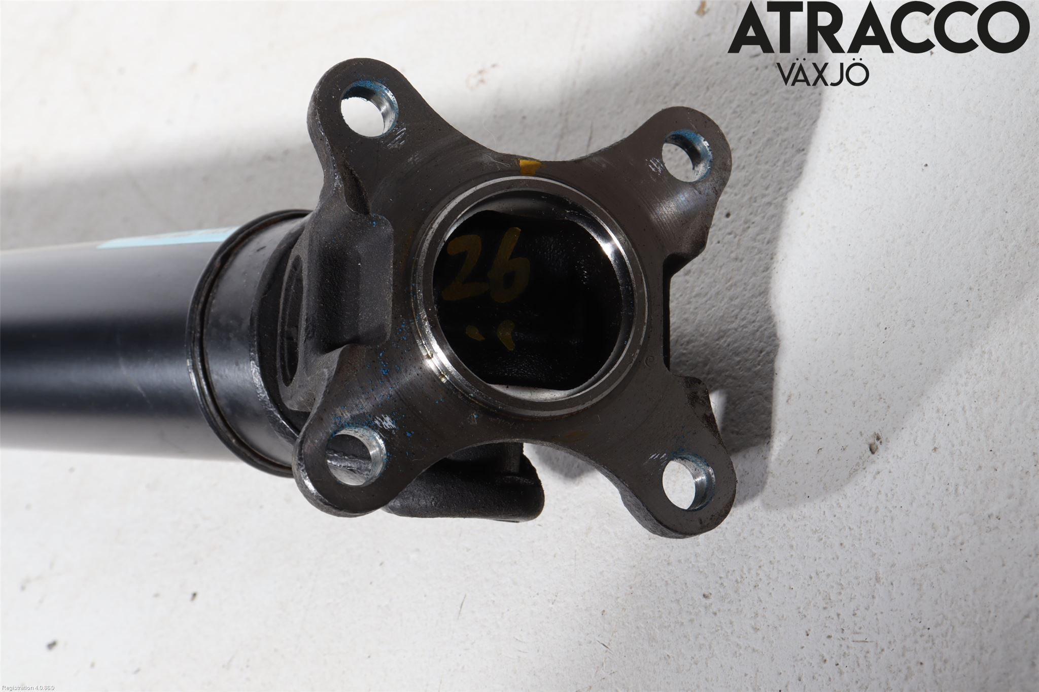 Hyundai TUCSON 05- Mellanaxel Komp