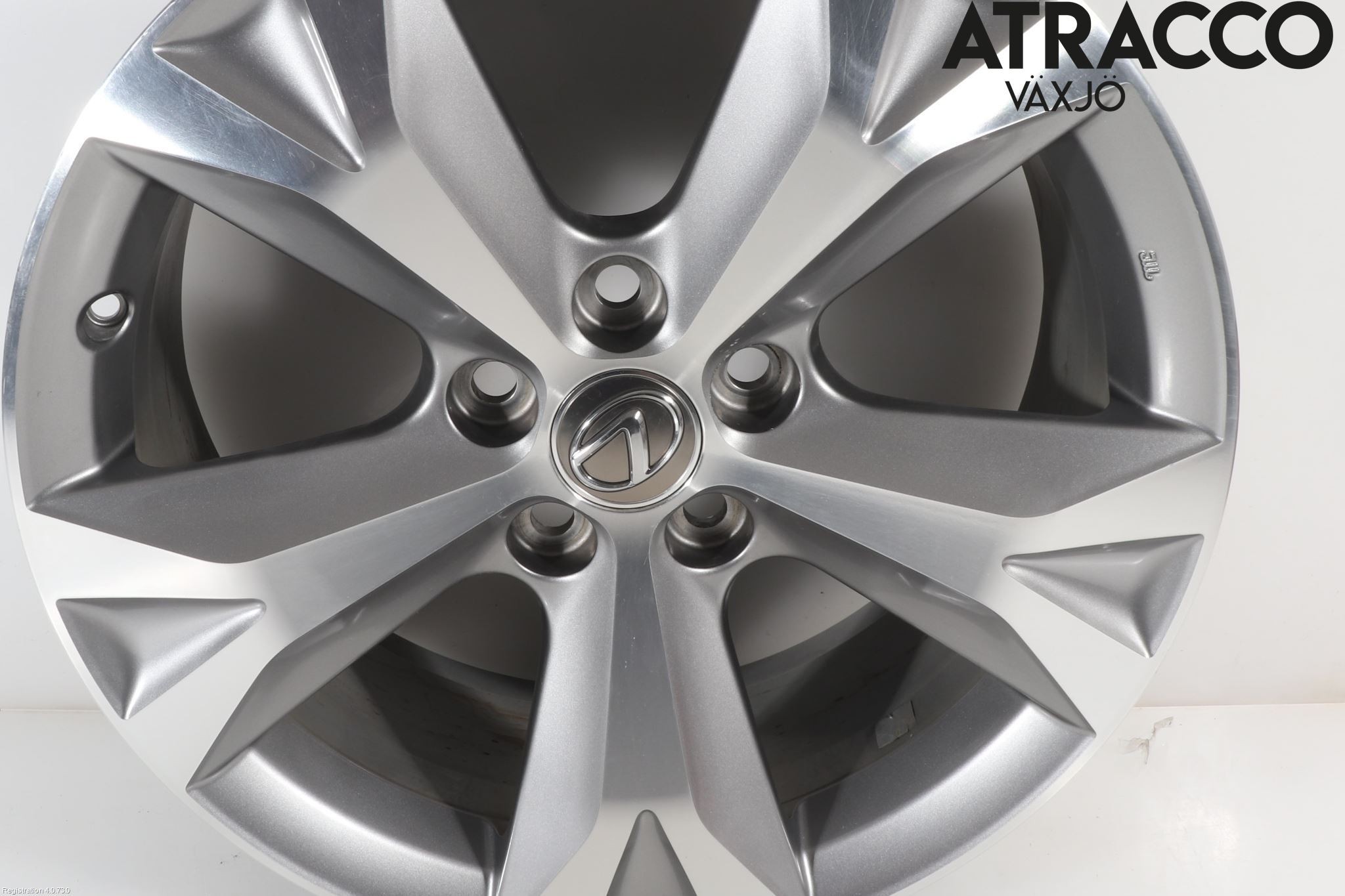 Lexus NX 300h 15-21 Fälg Aluminium