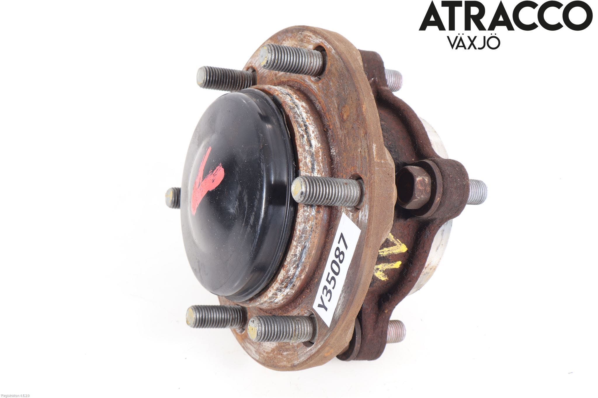 Toyota HILUX 16- Nav Fram