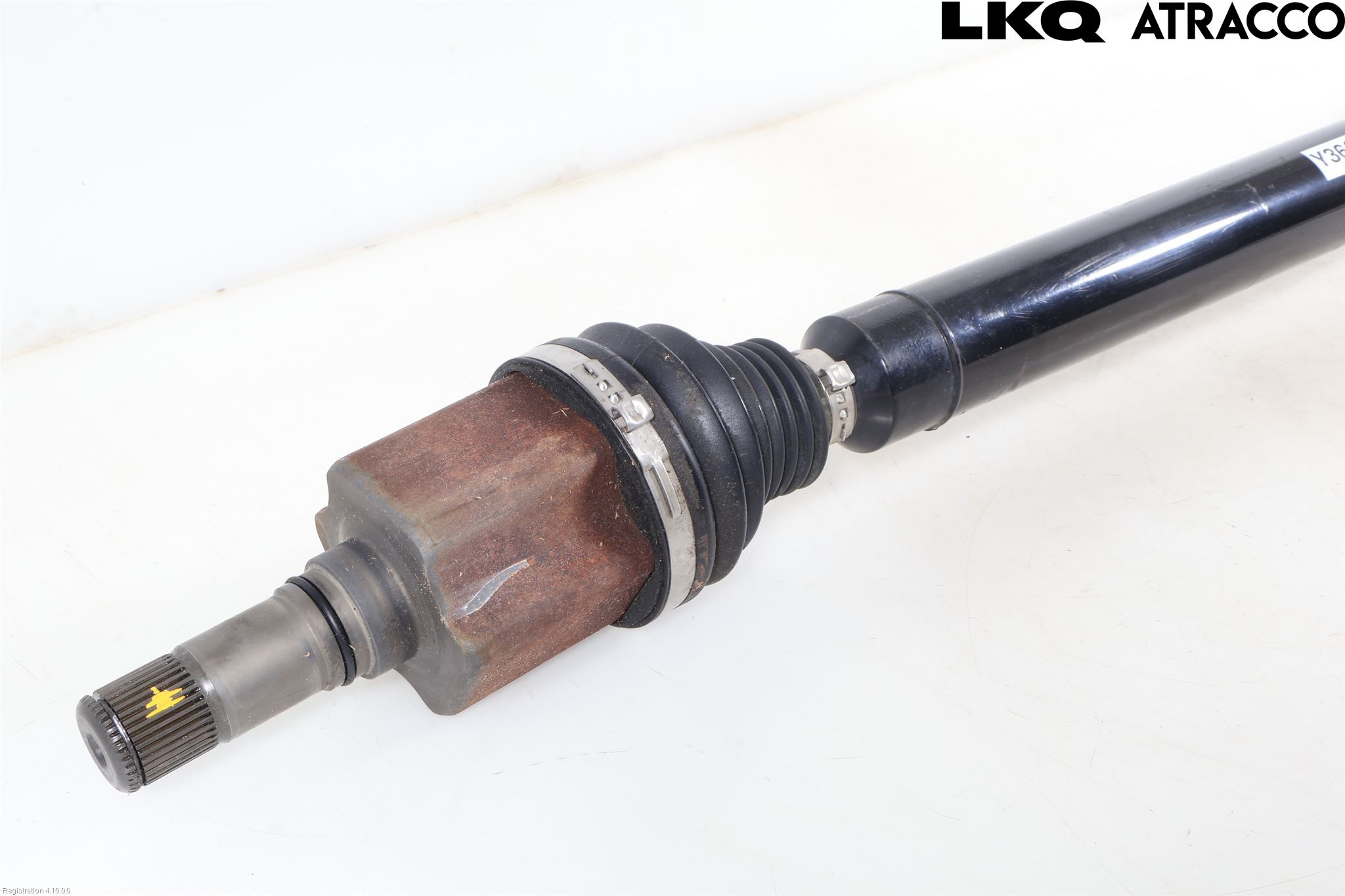 Volkswagen VW PASSAT 15-19 Drivaxel Fram Höger