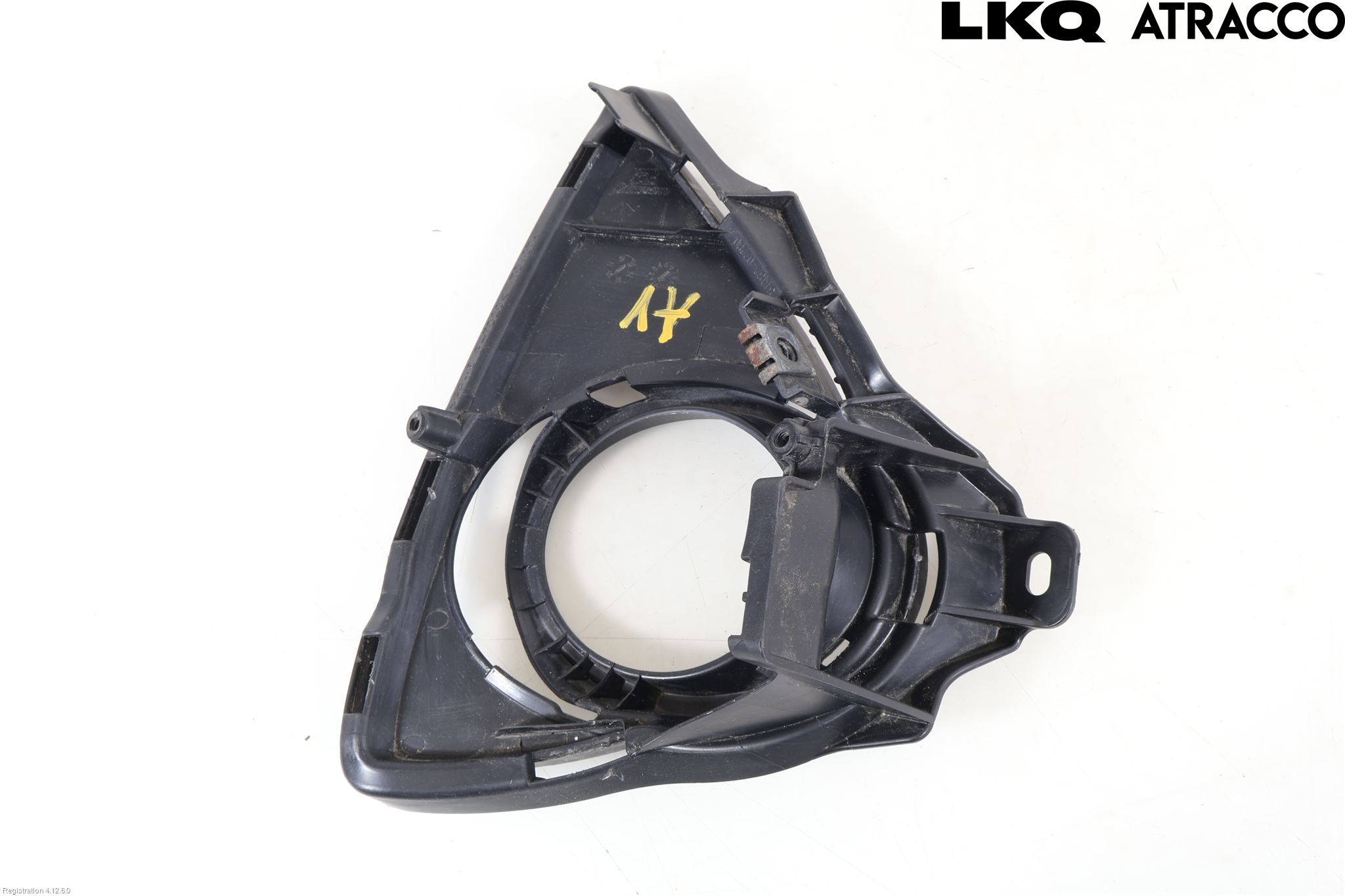 Toyota AURIS 13-19 Dimljussarg Fram